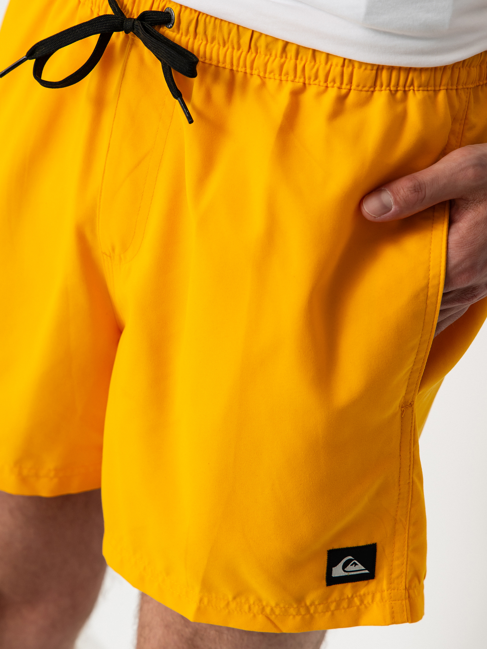 Пляжні шорти Quiksilver Everyday Volley 15 (radiant yellow)
