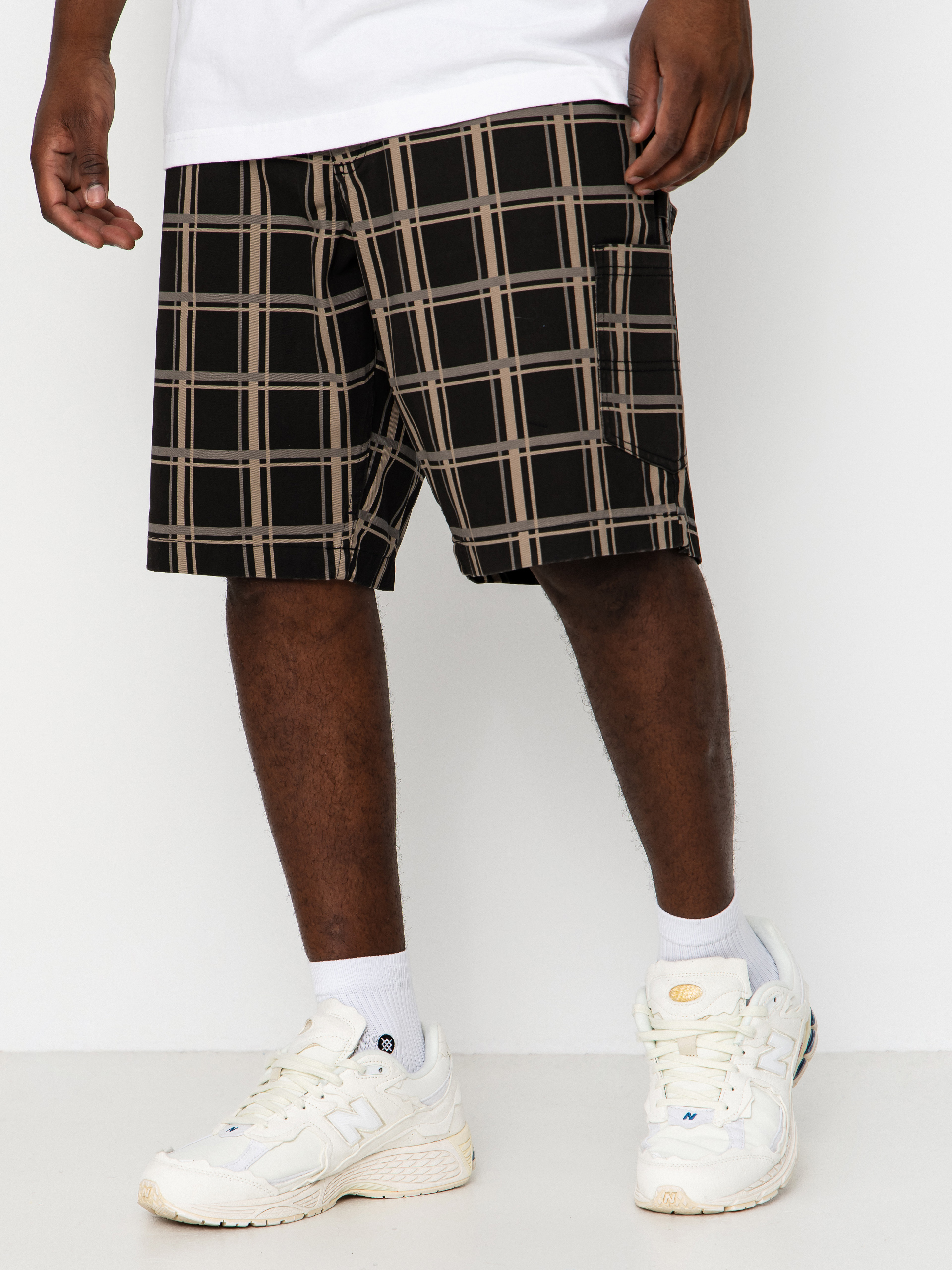 u0428u043eu0440u0442u0438 Santa Cruz Carpenter Big (black check)
