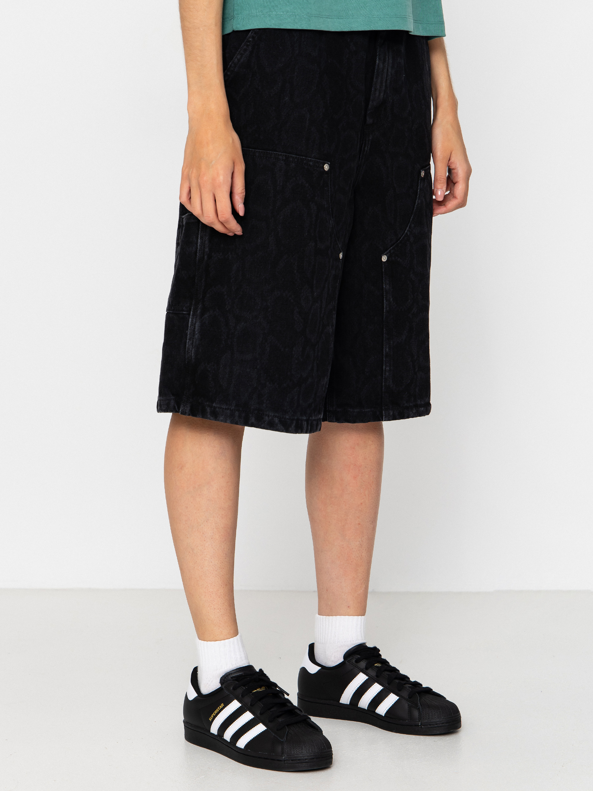 Шорти Carhartt WIP Snake Nixon Double Knee Wmn (snake camo/black)