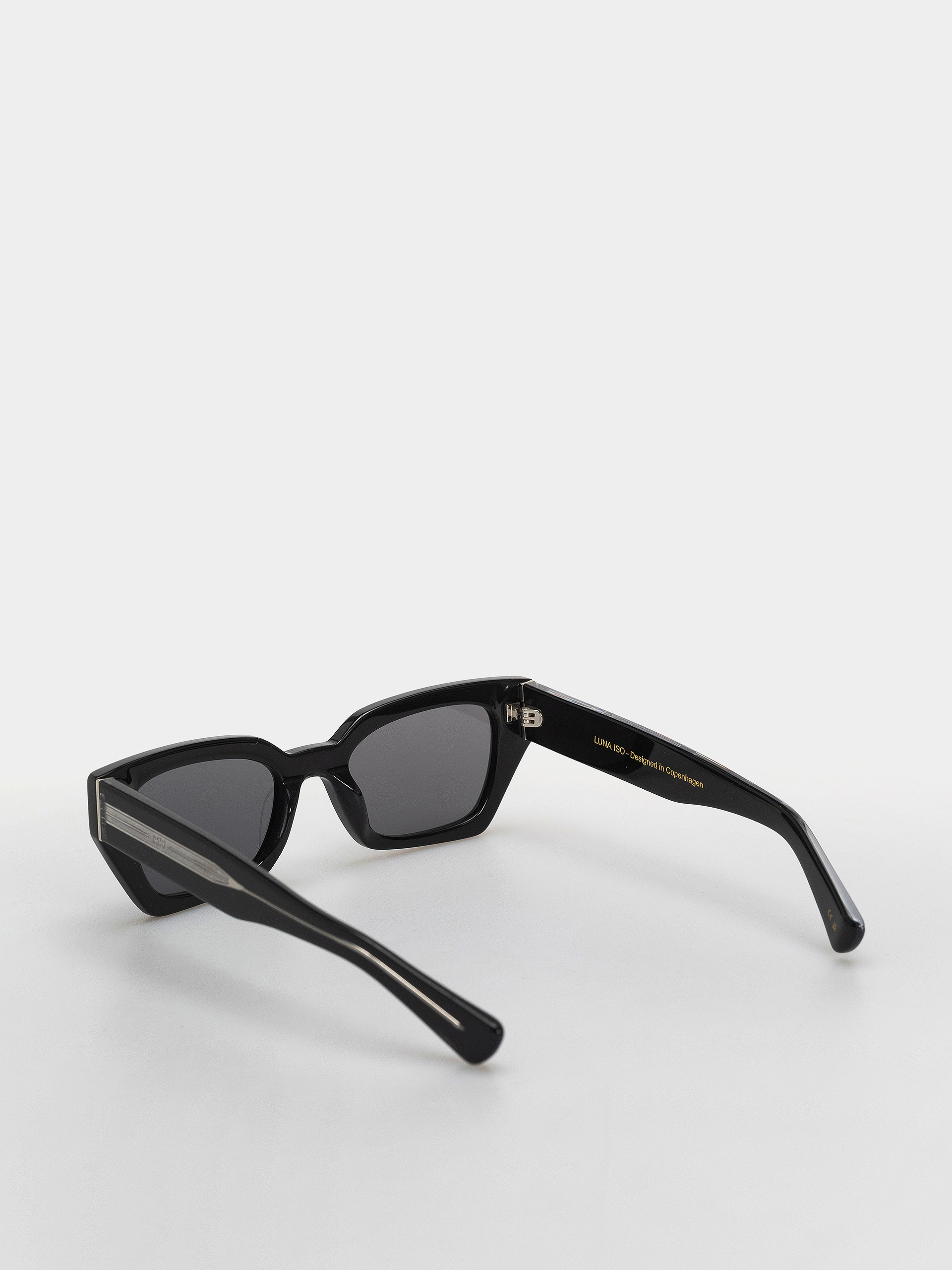 Сонцезахисні окуляри MessyWeekend Luna (black/transparent/grey)