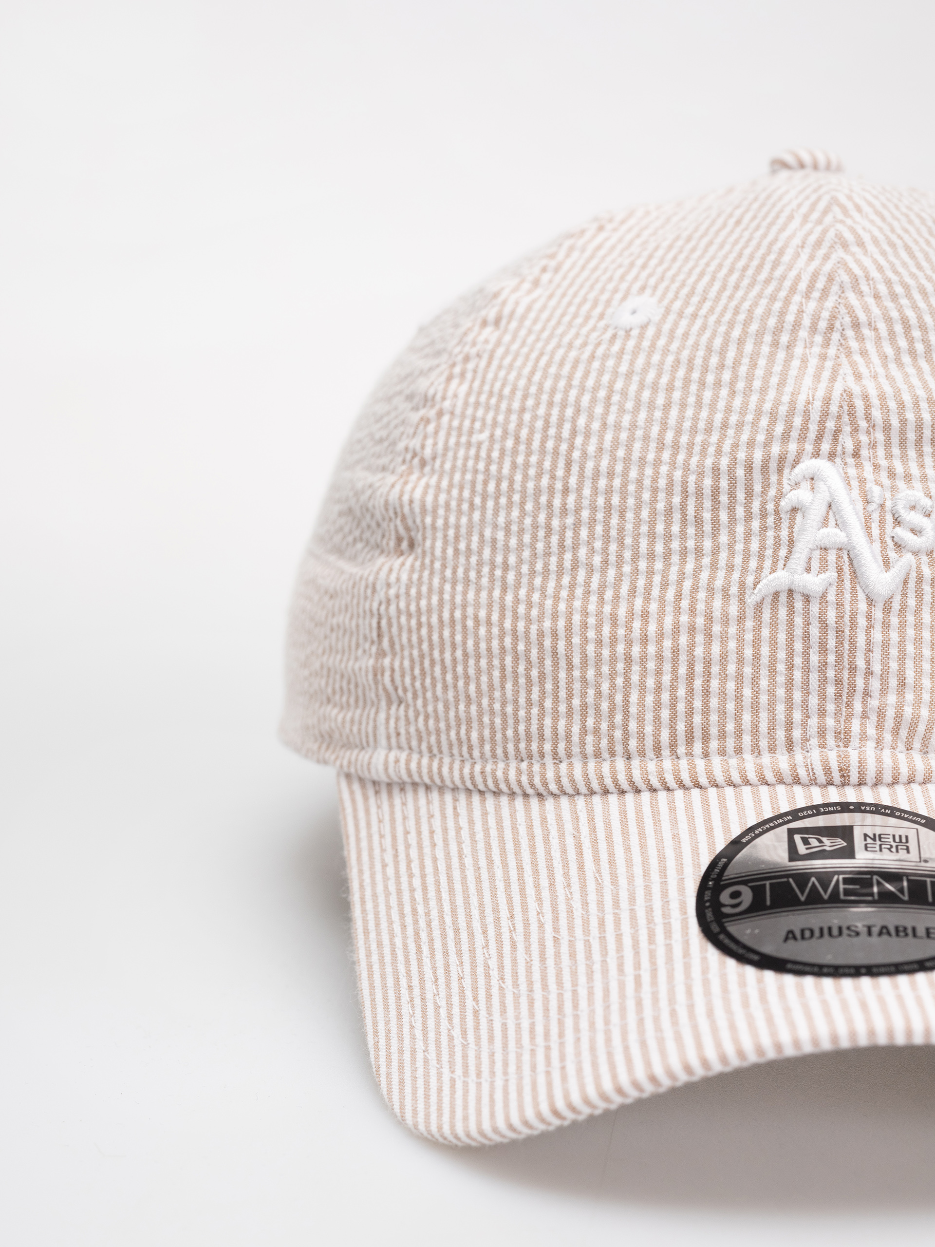Кепка New Era Seersucker 9Twenty Athletics (stone/white)