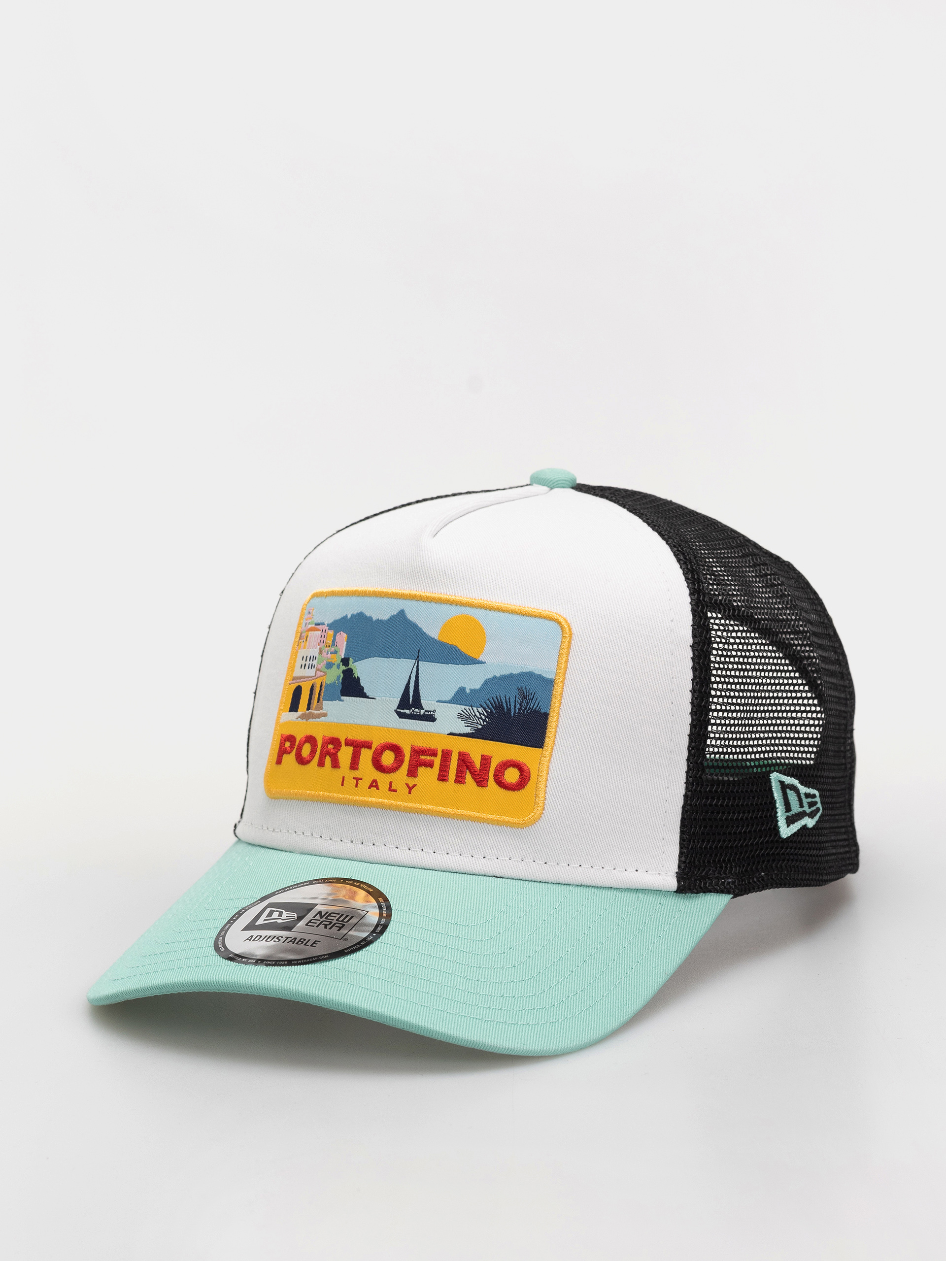 u041au0435u043fu043au0430 New Era Location Patch Trucker (green/white)