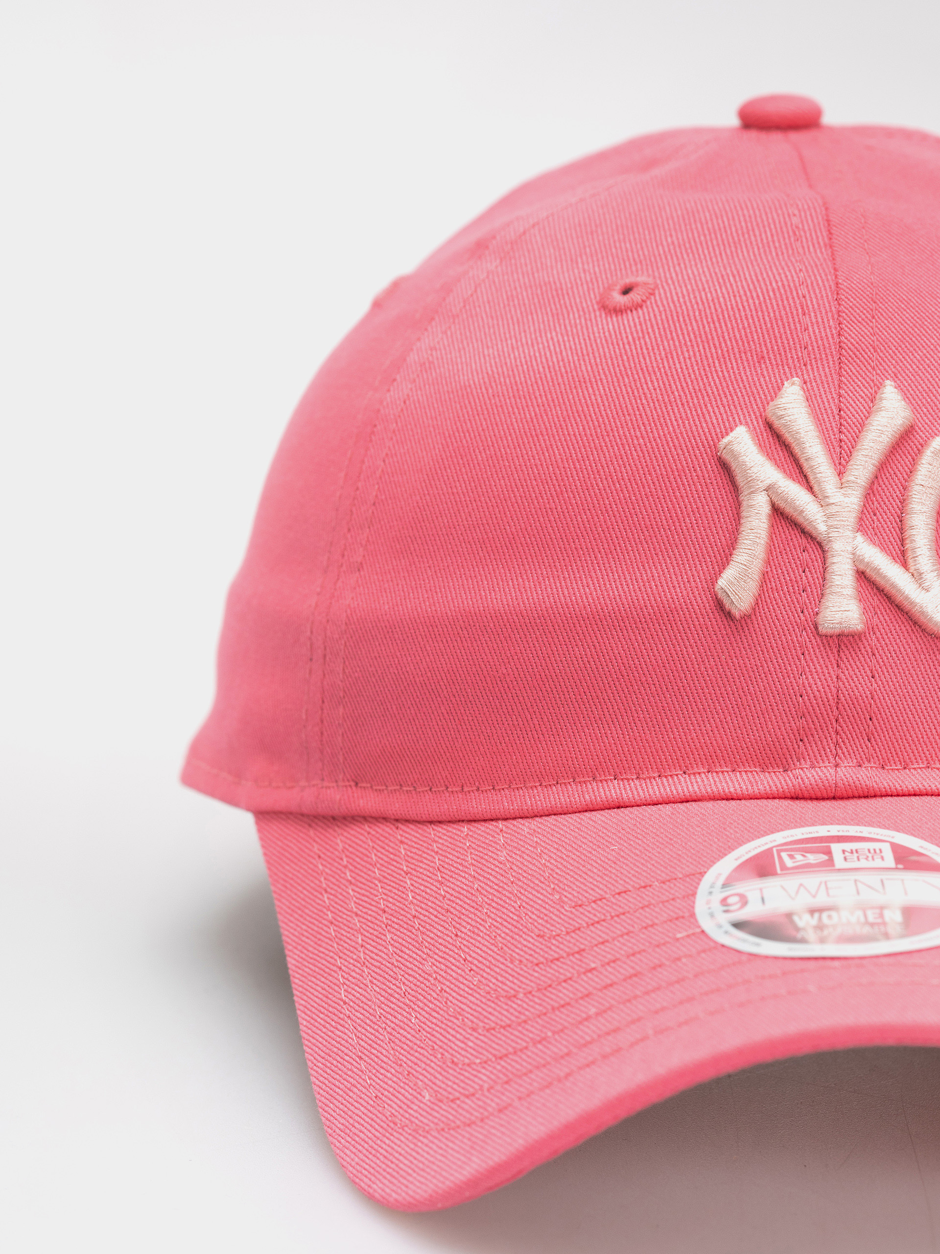 Кепка New Era Le Midi 9Twenty New York Yankees Wmn (pink)