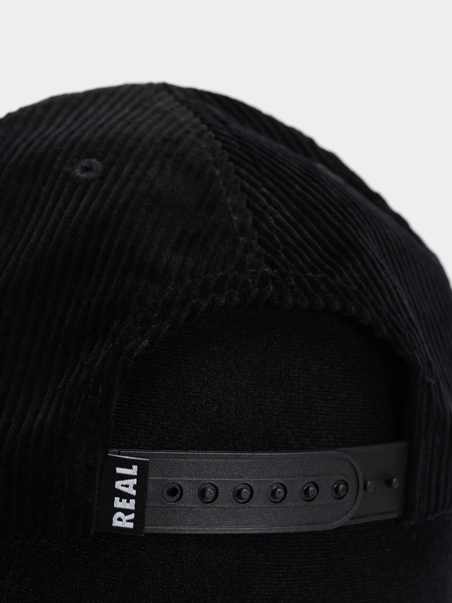 Кепка Real Oval (black/black)