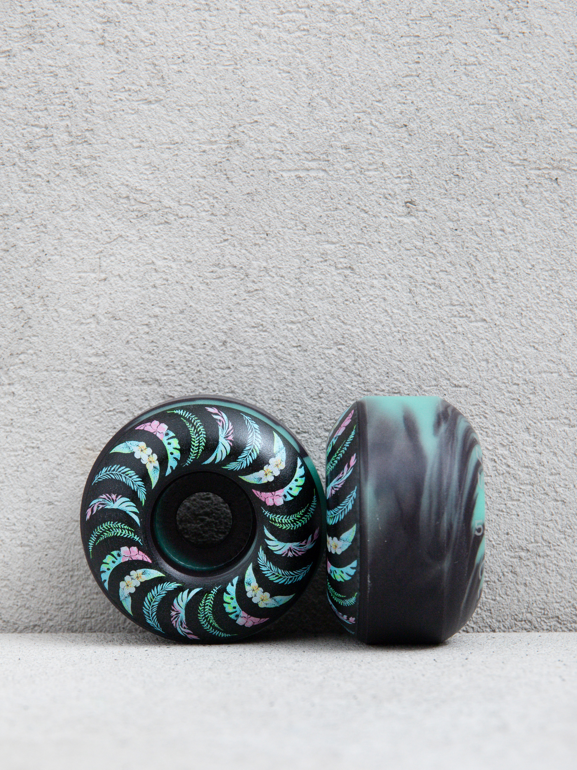 Колеса Spitfire F4 99D Teamm Floral Classic (teal/black swirl)