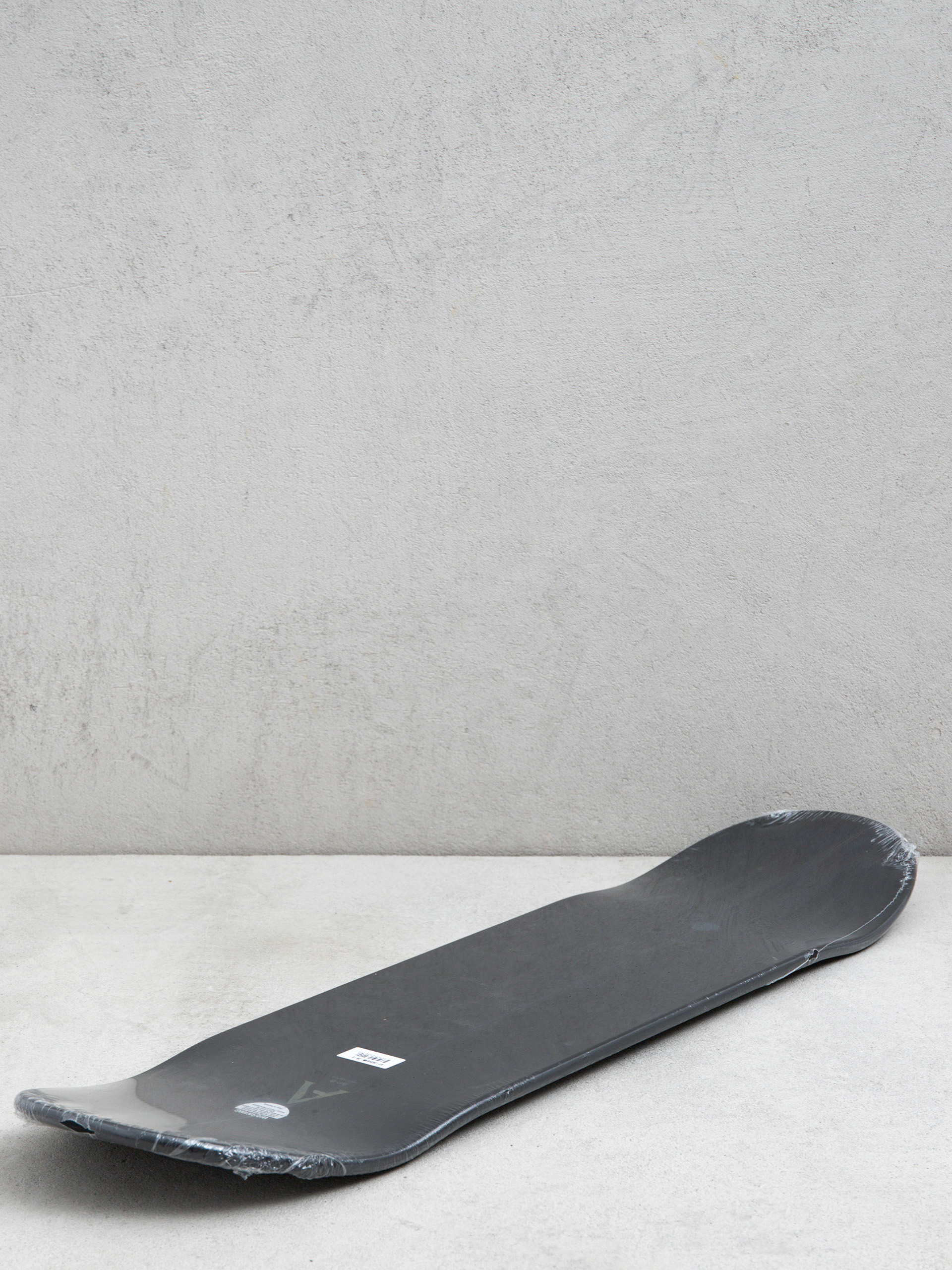 Декa April Skateboards Dashawn Diamond Back 