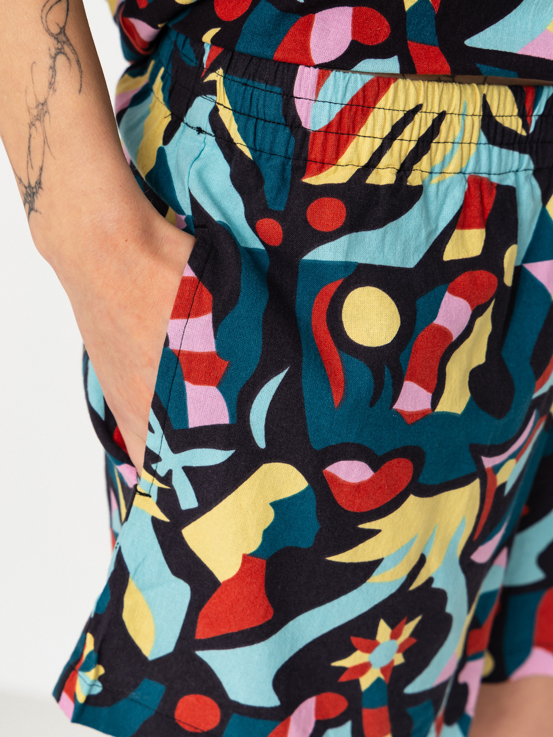 Шорти Volcom Fa Bruno Lucas Wmn (multi)