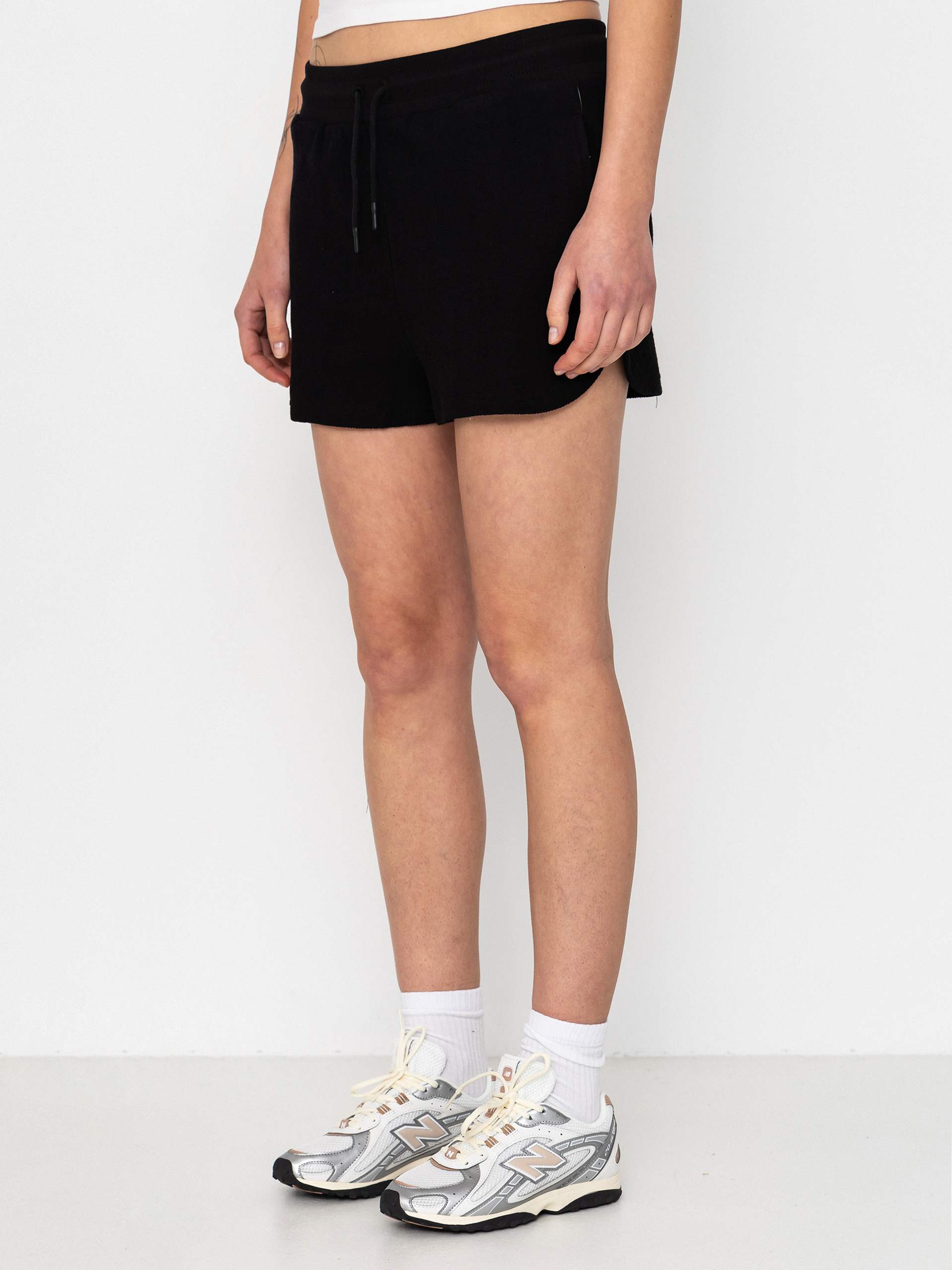 Шорти Volcom Sweeterry Wmn (black)
