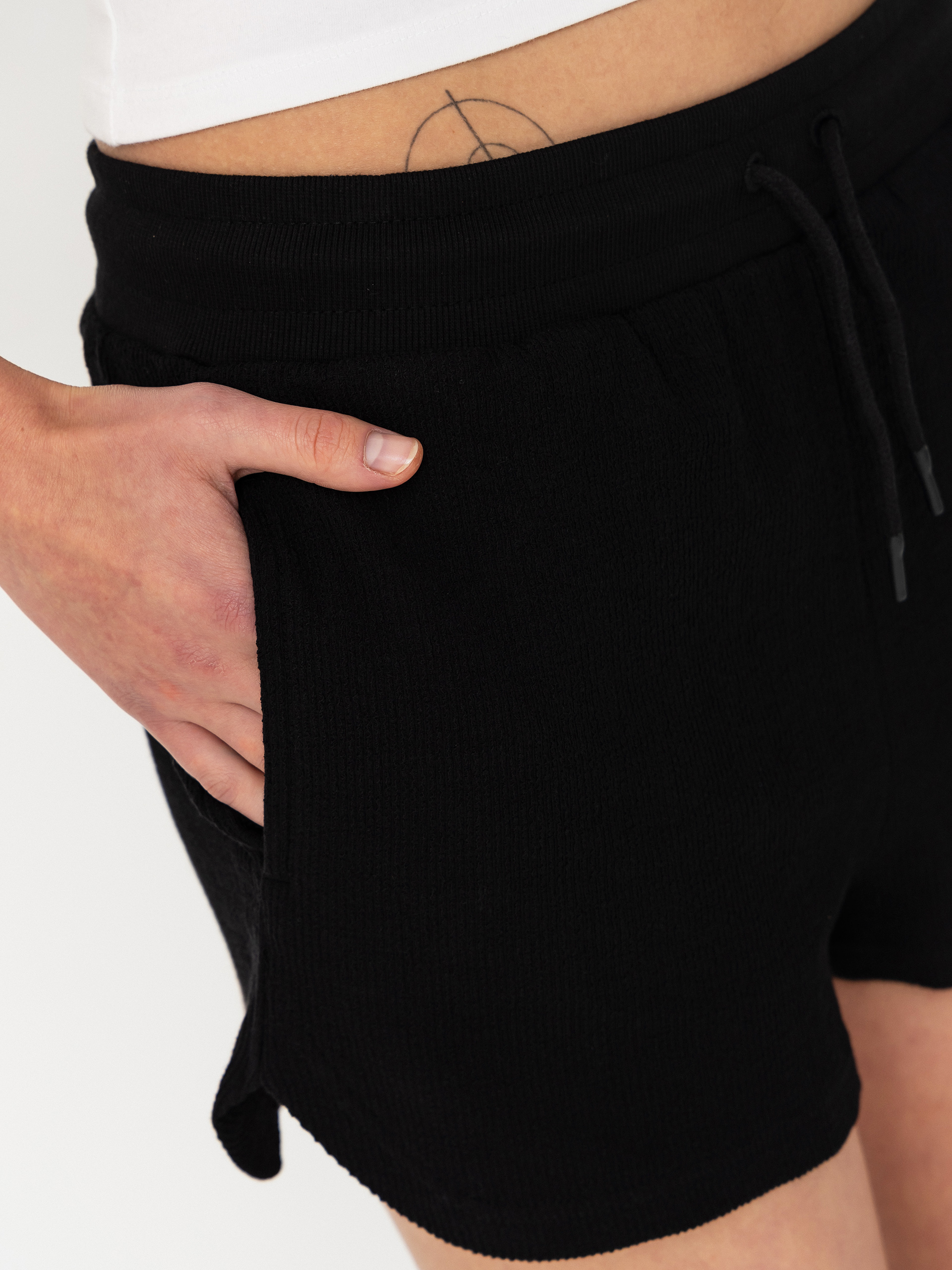 Шорти Volcom Sweeterry Wmn (black)