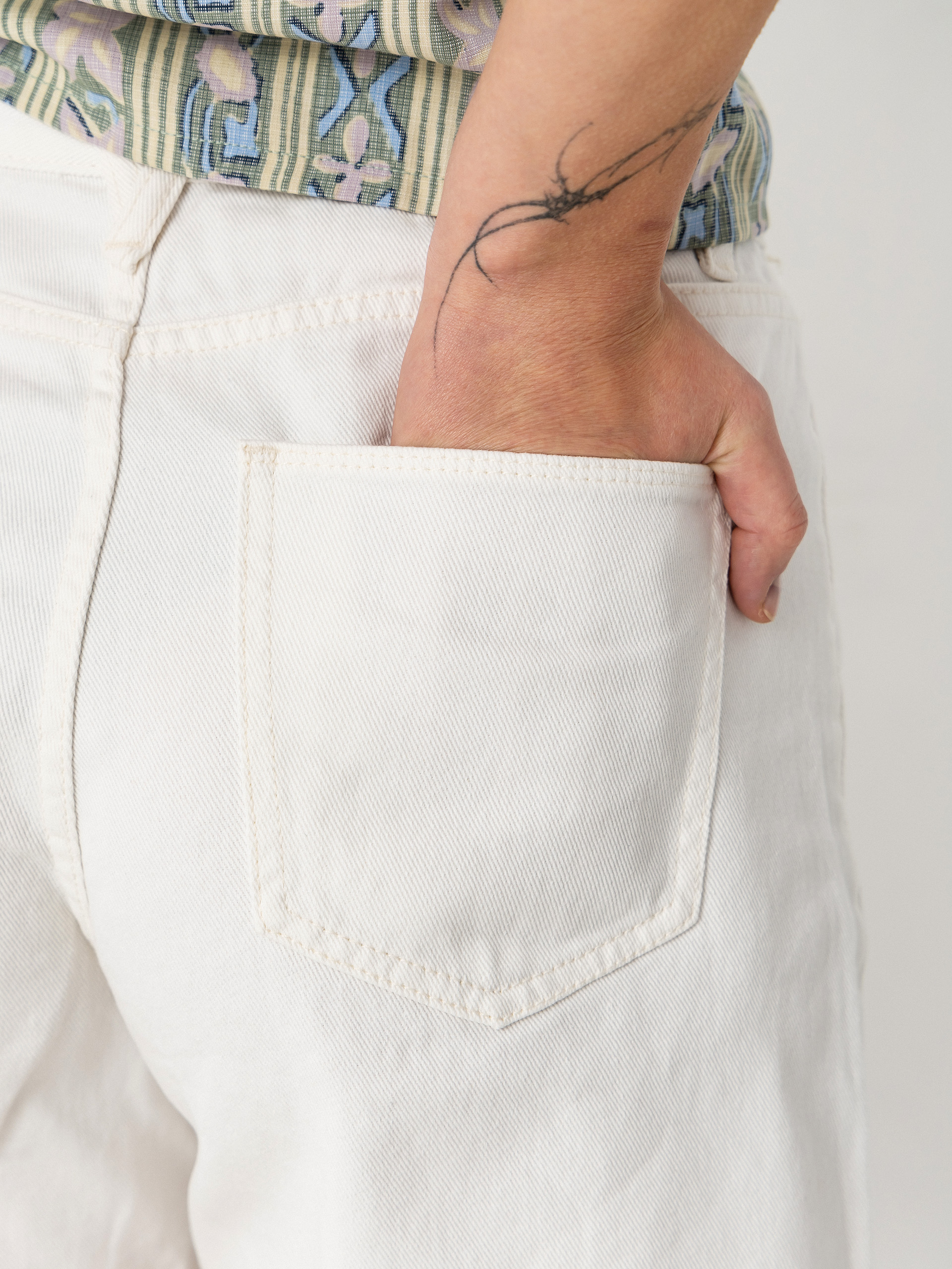 Шорти Volcom Stoned Bf Wmn (vintage white)