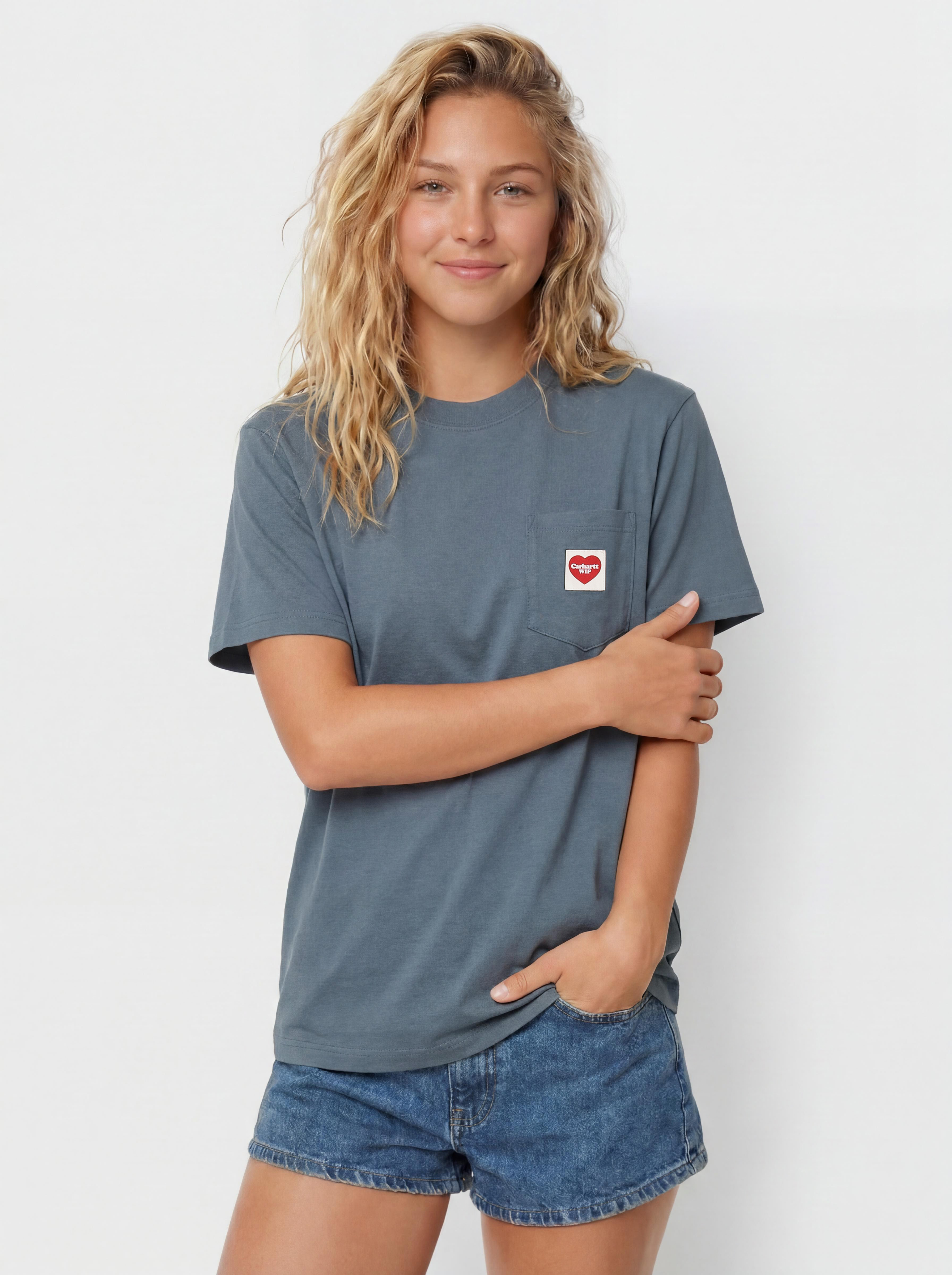 u0424u0443u0442u0431u043eu043bu043au0430 Carhartt WIP Pocket Heart Wmn (cozy blue/red)