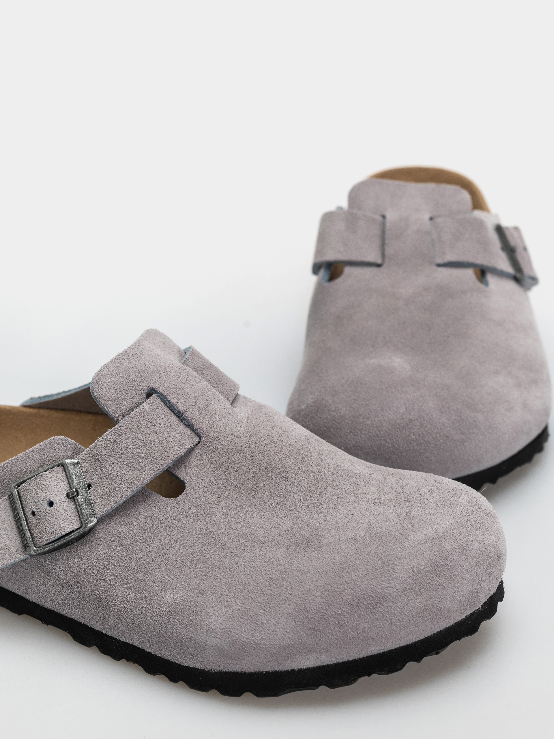 Шльопанці Birkenstock Boston Suede Leather Regular (lavender sky)