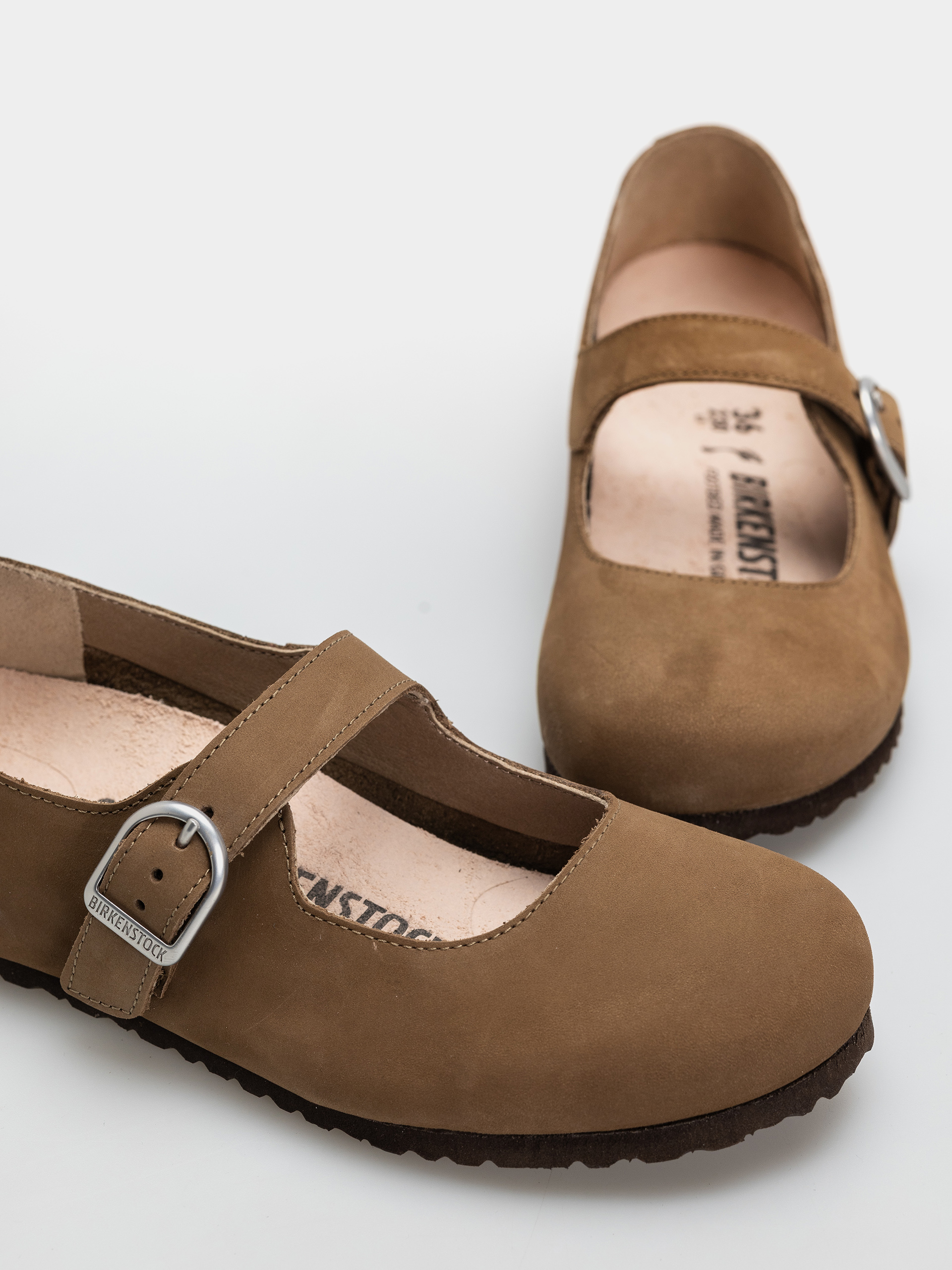 Шльопанці Birkenstock Santa Clarita Nubuck Leather Narrow Wmn (dark tea)