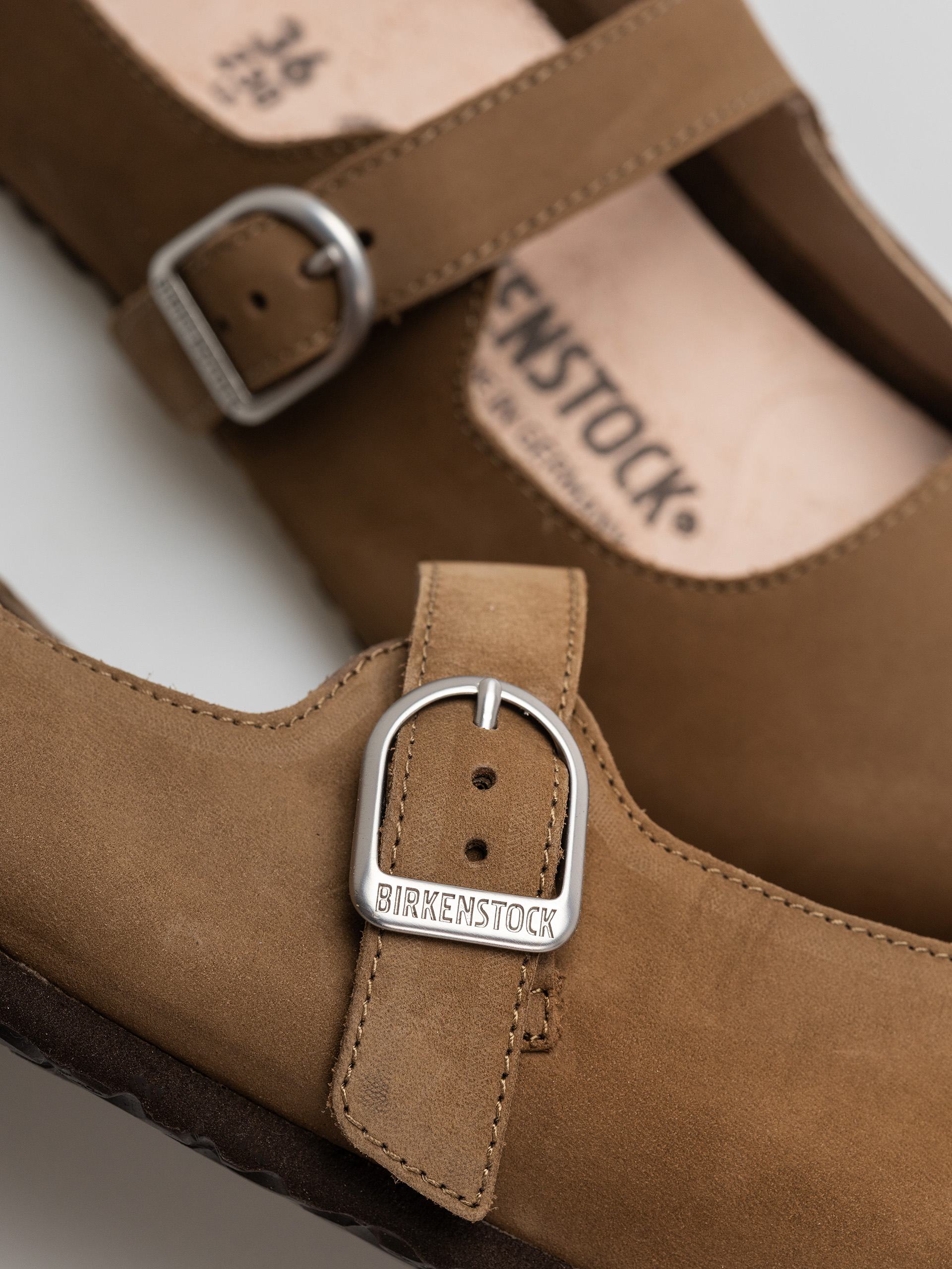 Шльопанці Birkenstock Santa Clarita Nubuck Leather Narrow Wmn (dark tea)
