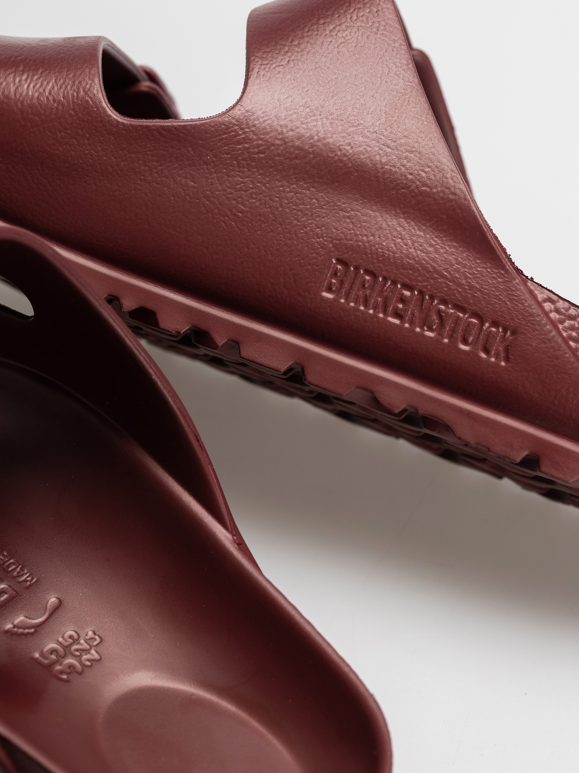 Шльопанці Birkenstock Arizona Essentials EVA Narrow (zinfandel)