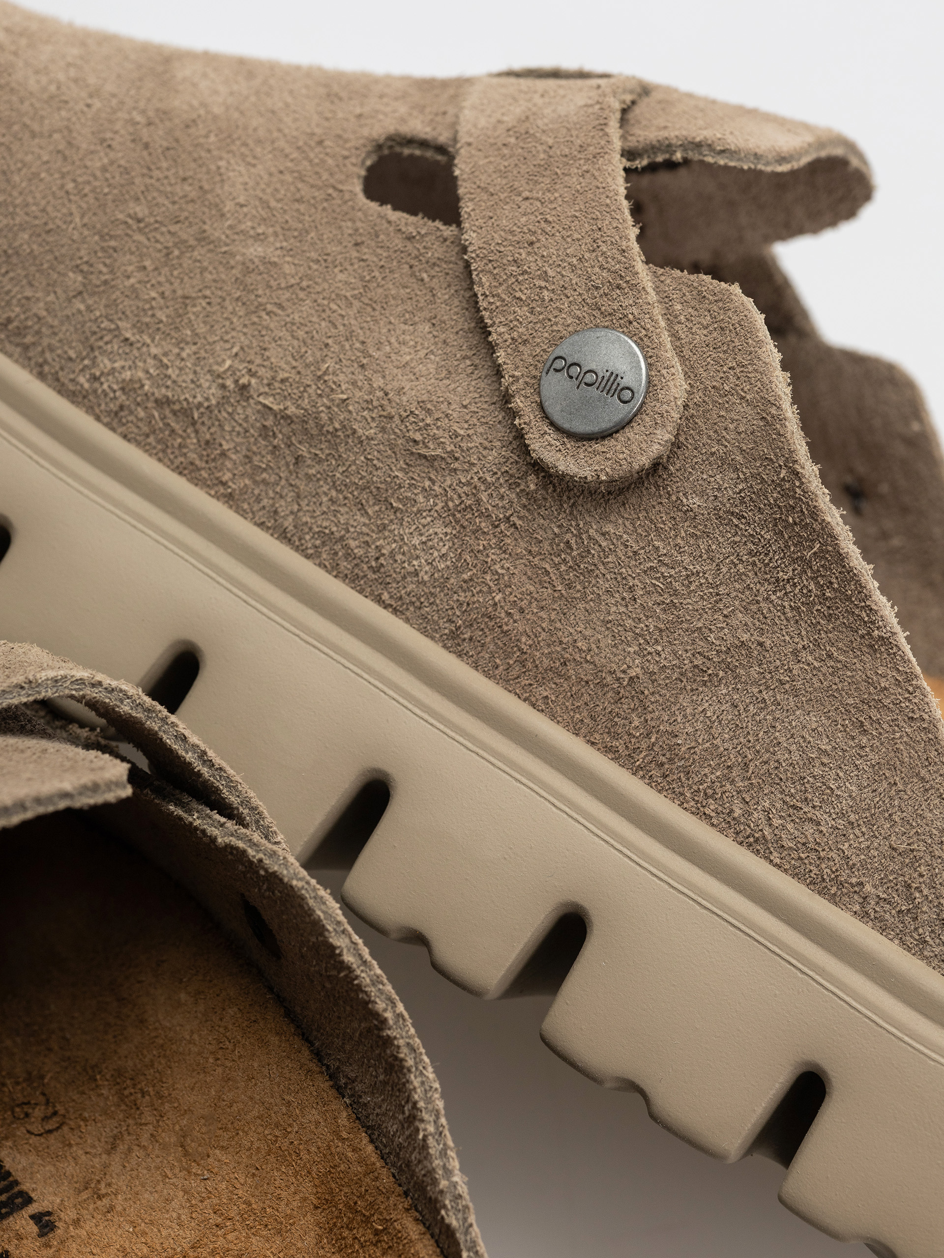 Шльопанці Birkenstock Boston Chunky Suede Leather Narrow Wmn (taupe)