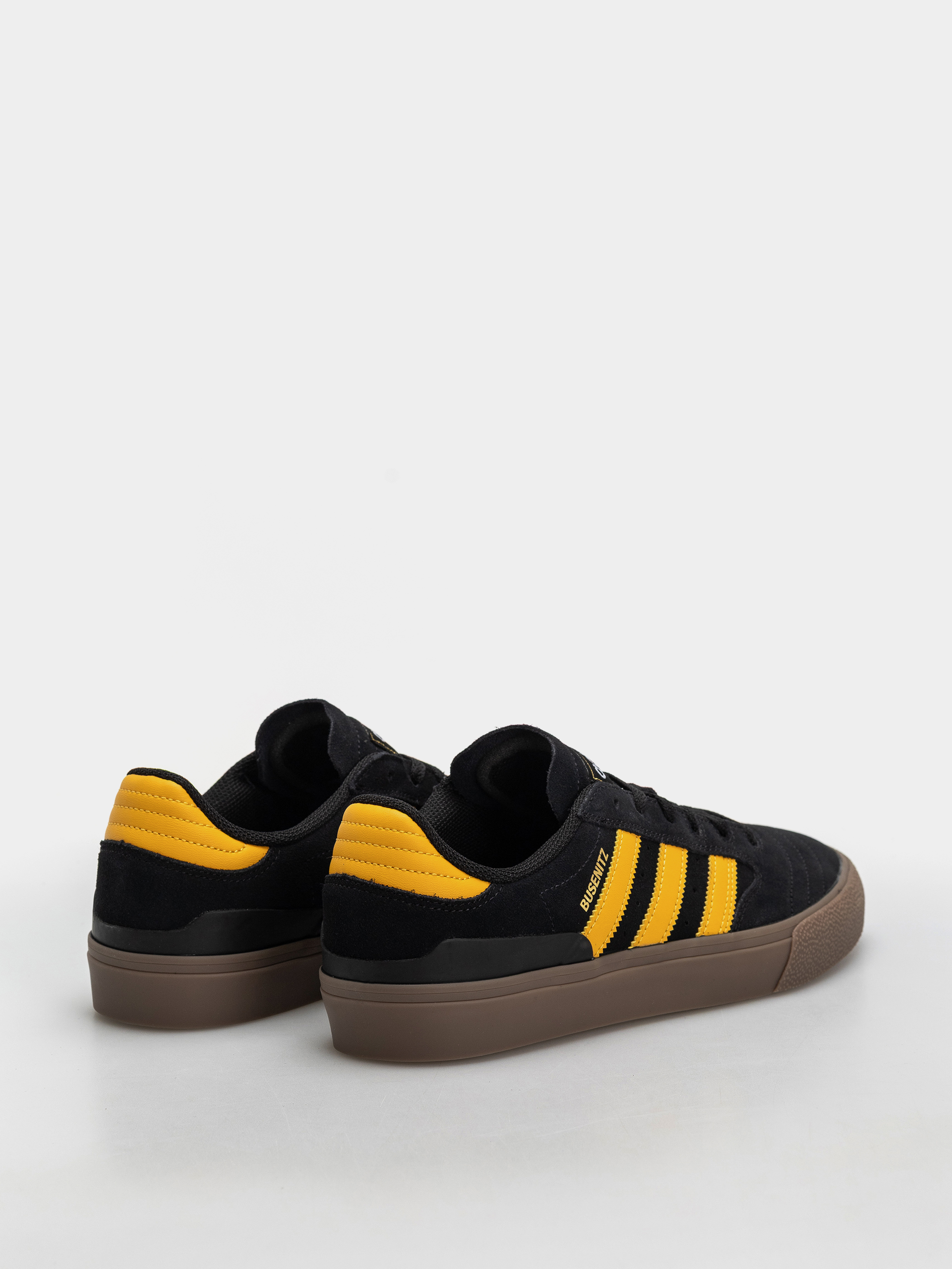 Взуття adidas Busenitz Vulc II (cblack/preyel/gum4)