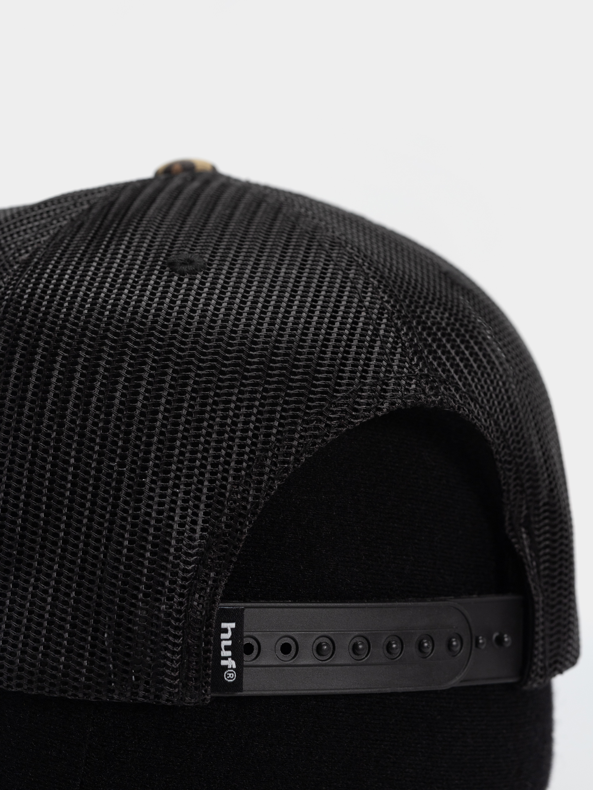 Кепка HUF Safari Trucker (leopard)