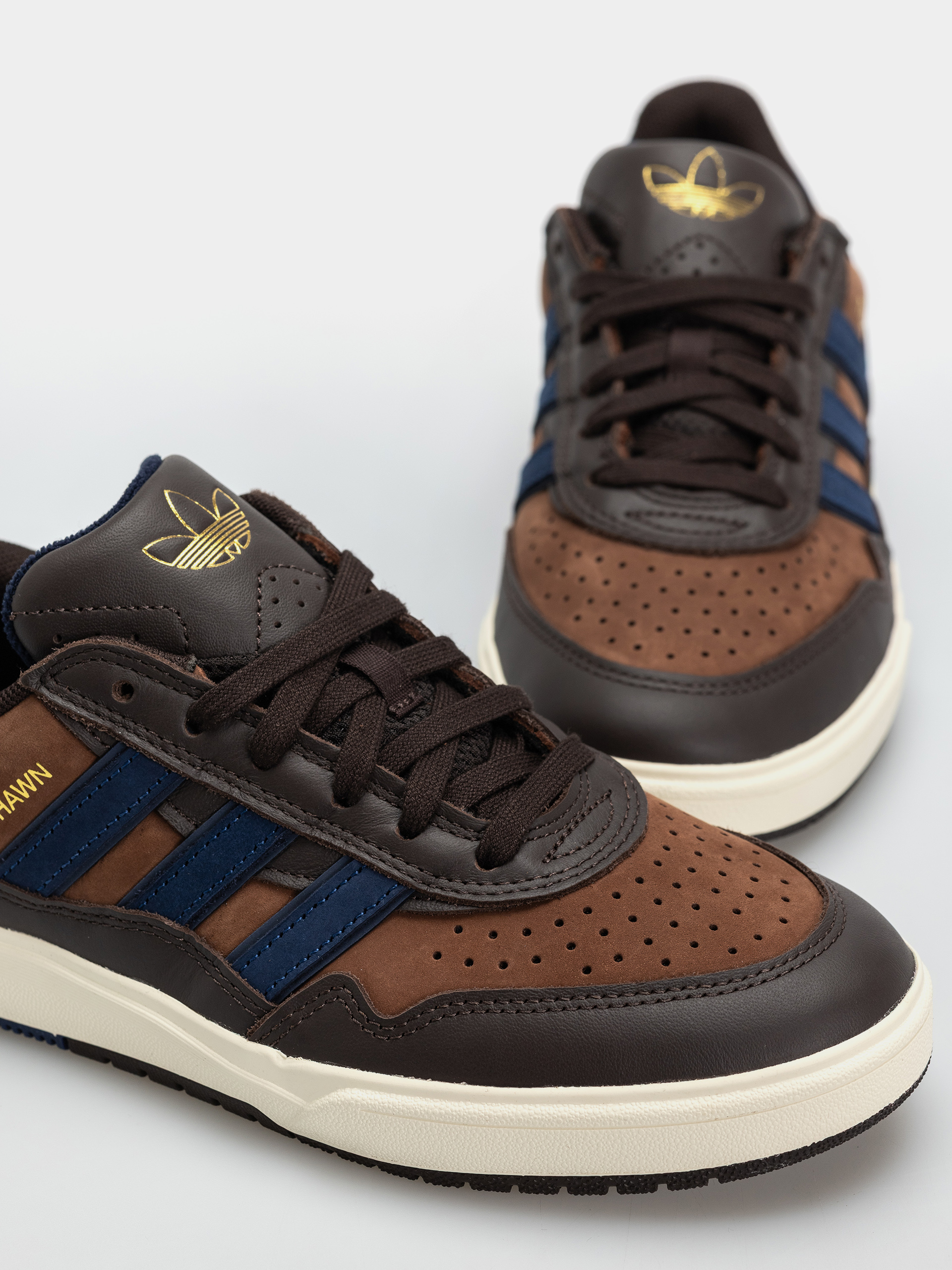 Взуття adidas Tyshawn II (auco/dkblue/prebrn)