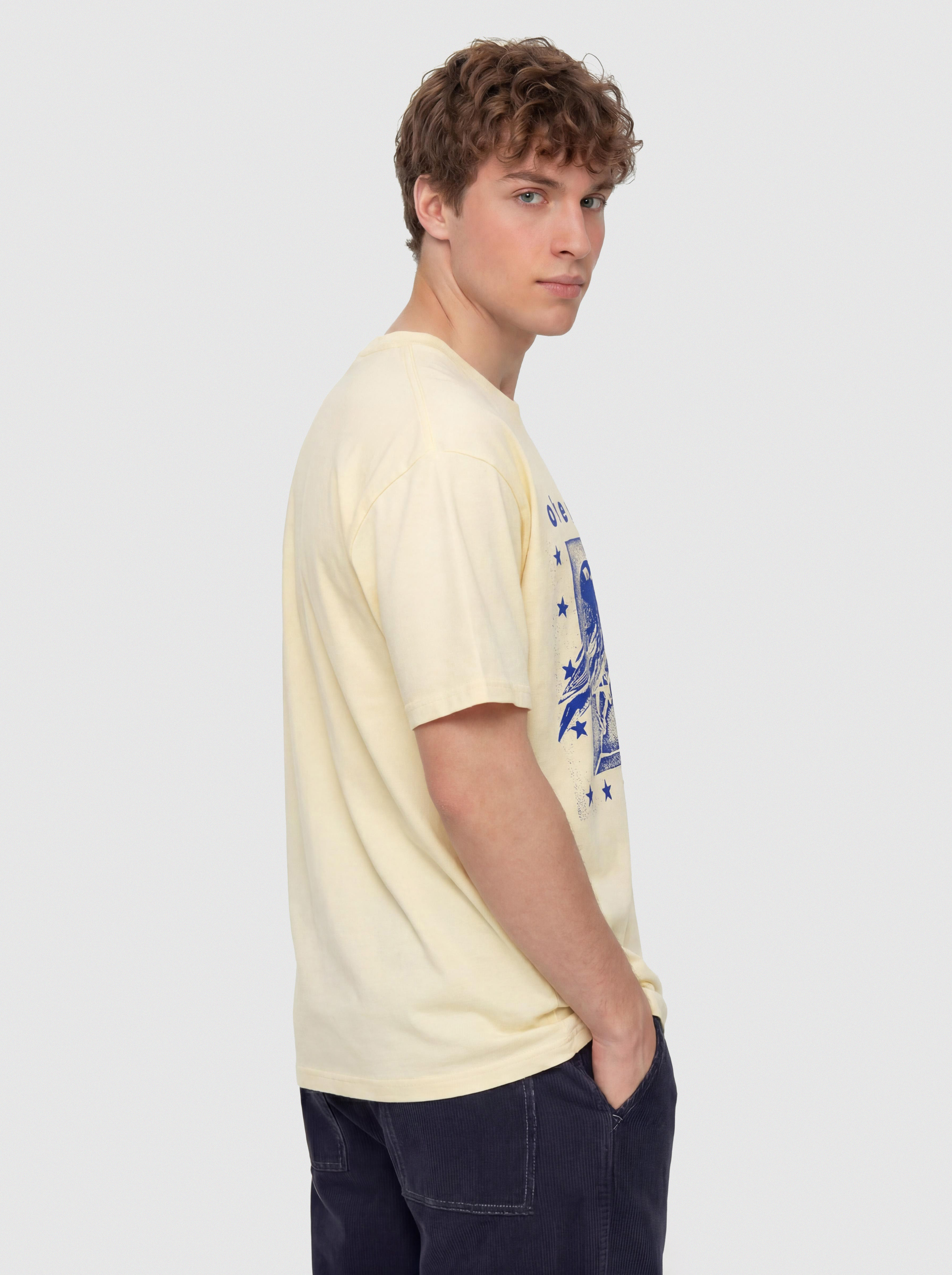u0424u0443u0442u0431u043eu043bu043au0430 OBEY Fly Away (pale yellow)