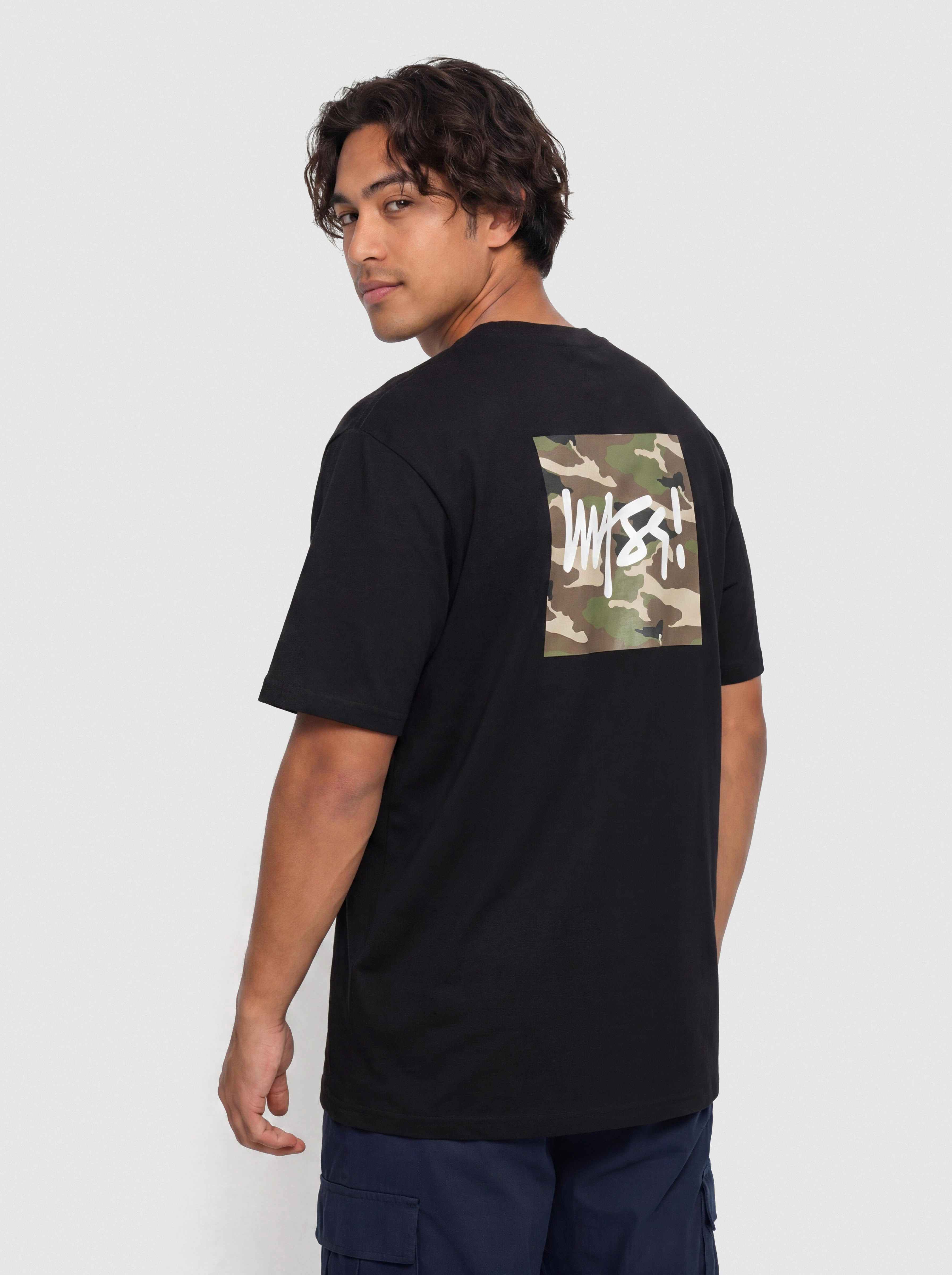 Футболка MassDnm Camo Sign (black)