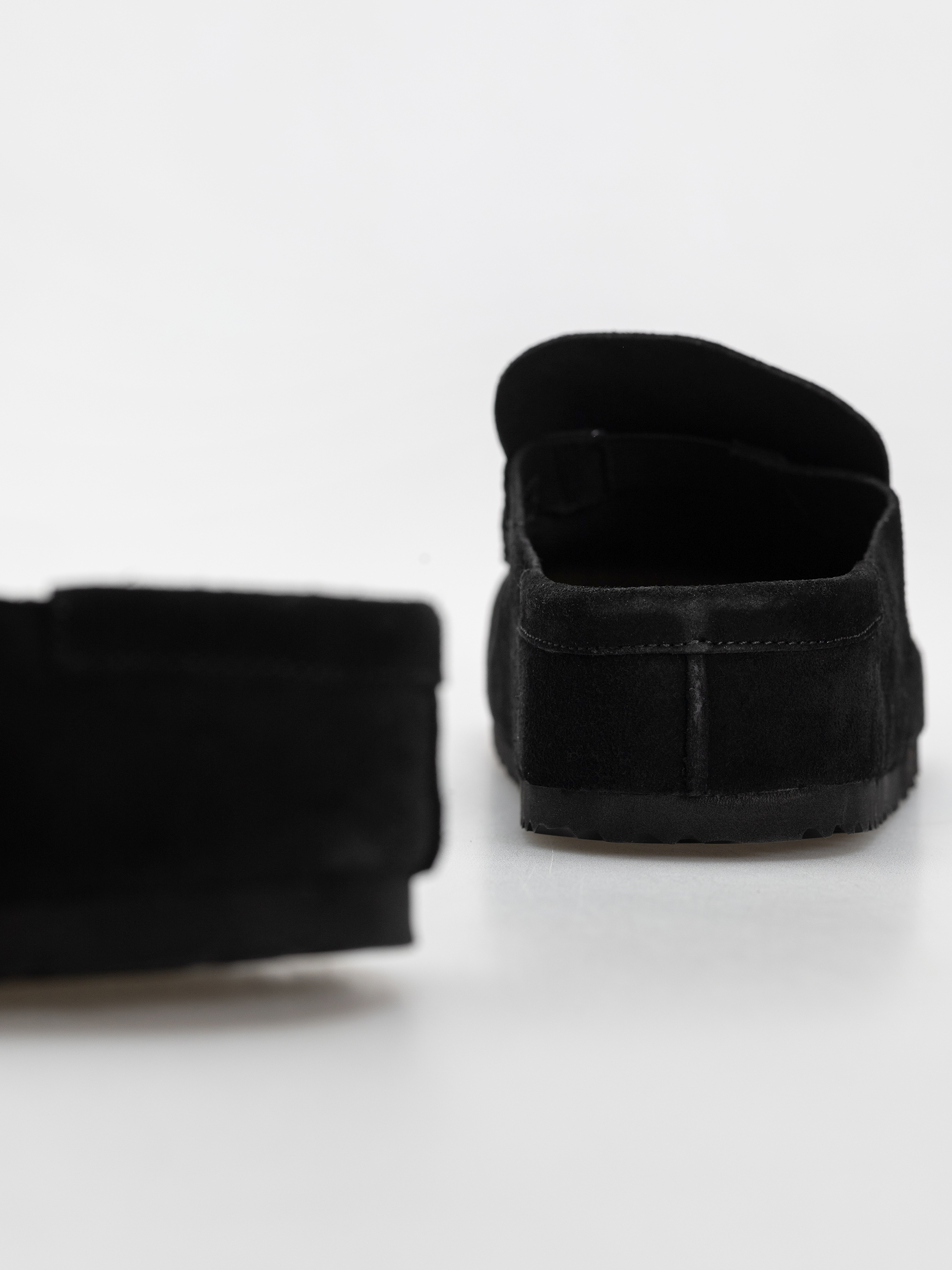 Шльопанці Birkenstock Naples Wrapped Suede Leather Regular (black)