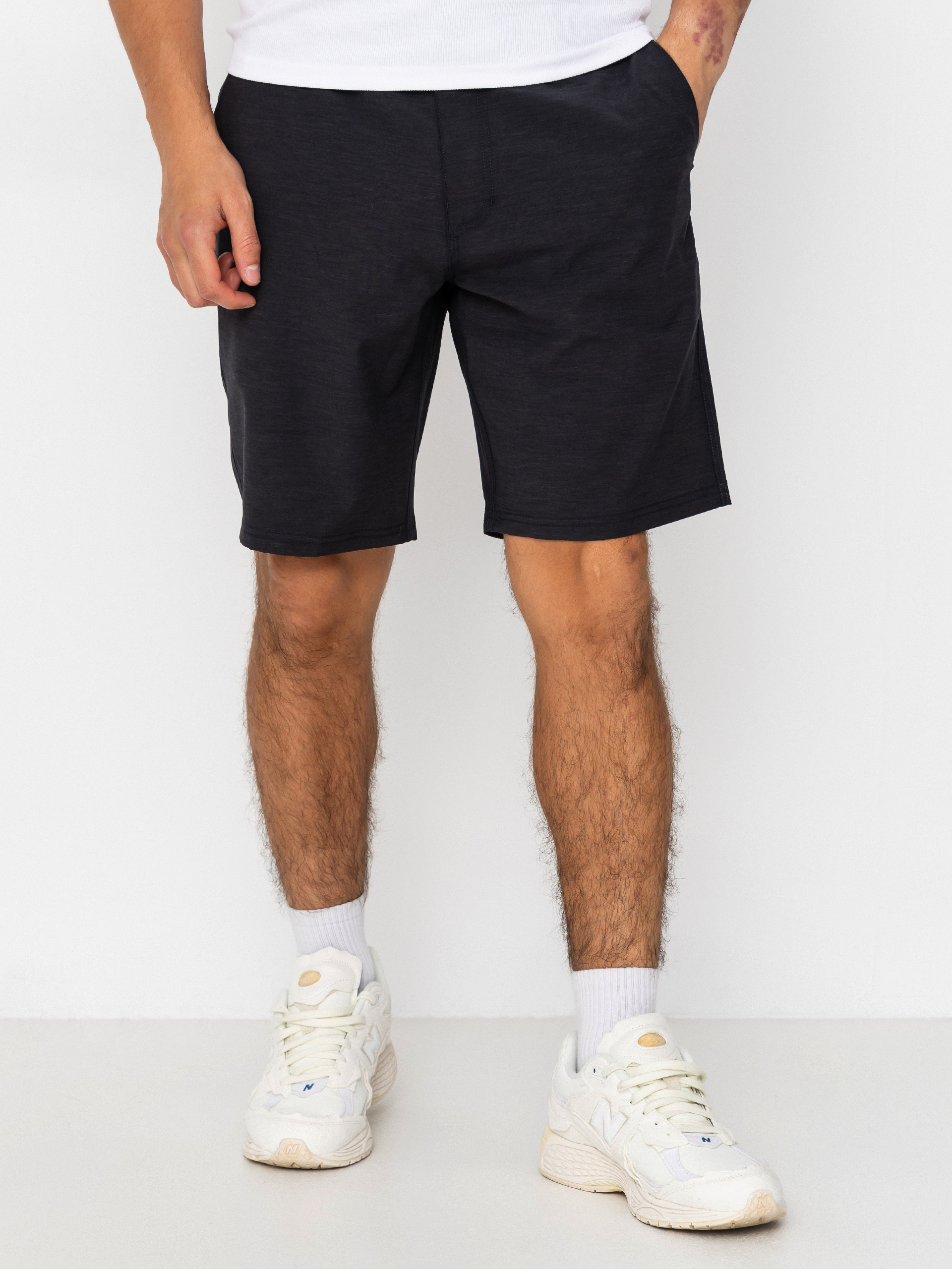 u0428u043eu0440u0442u0438 Salty Crew Drifter 19 Hybrid (black)