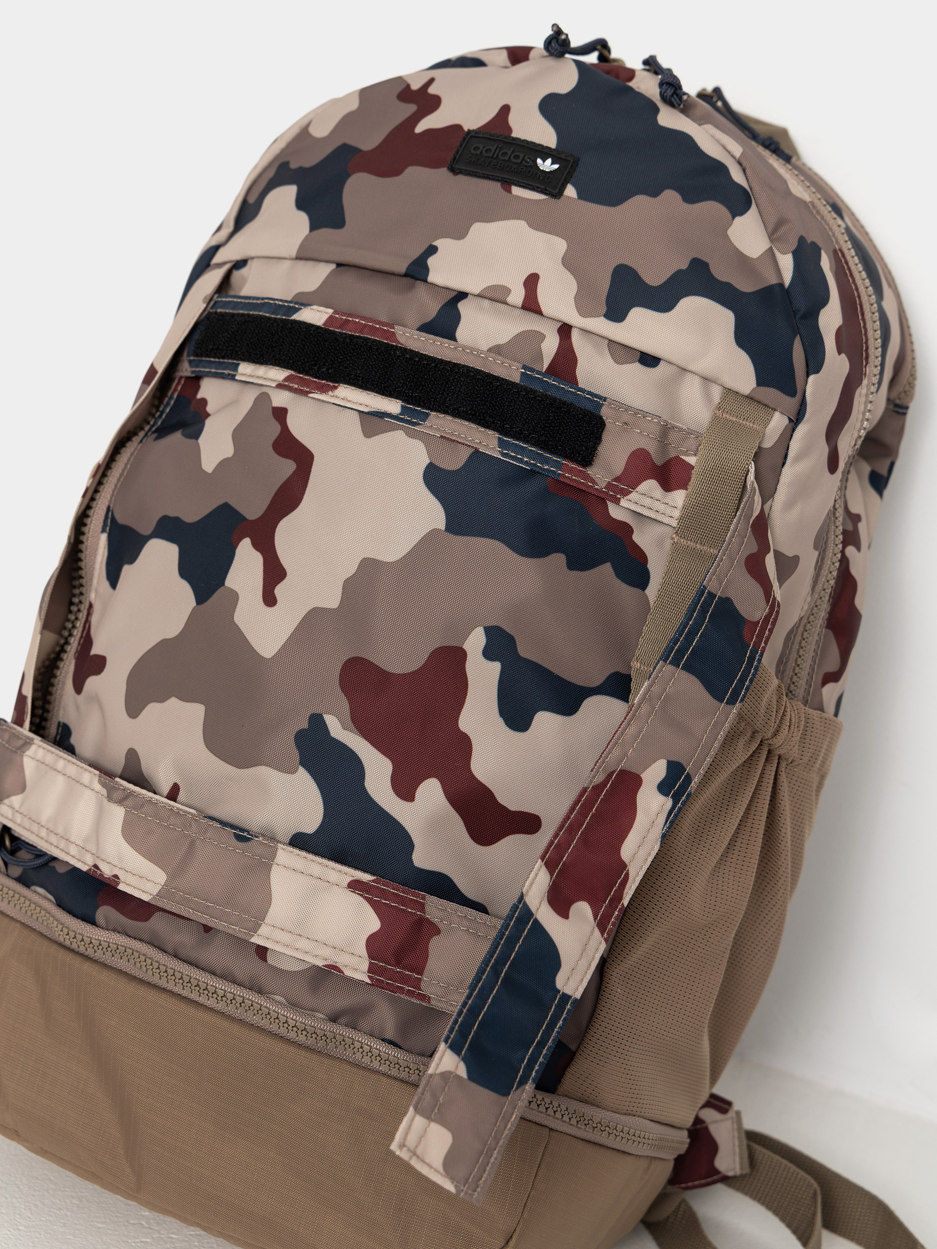 Рюкзак adidas Fs+ Camo (khathr/khasix/aurink)