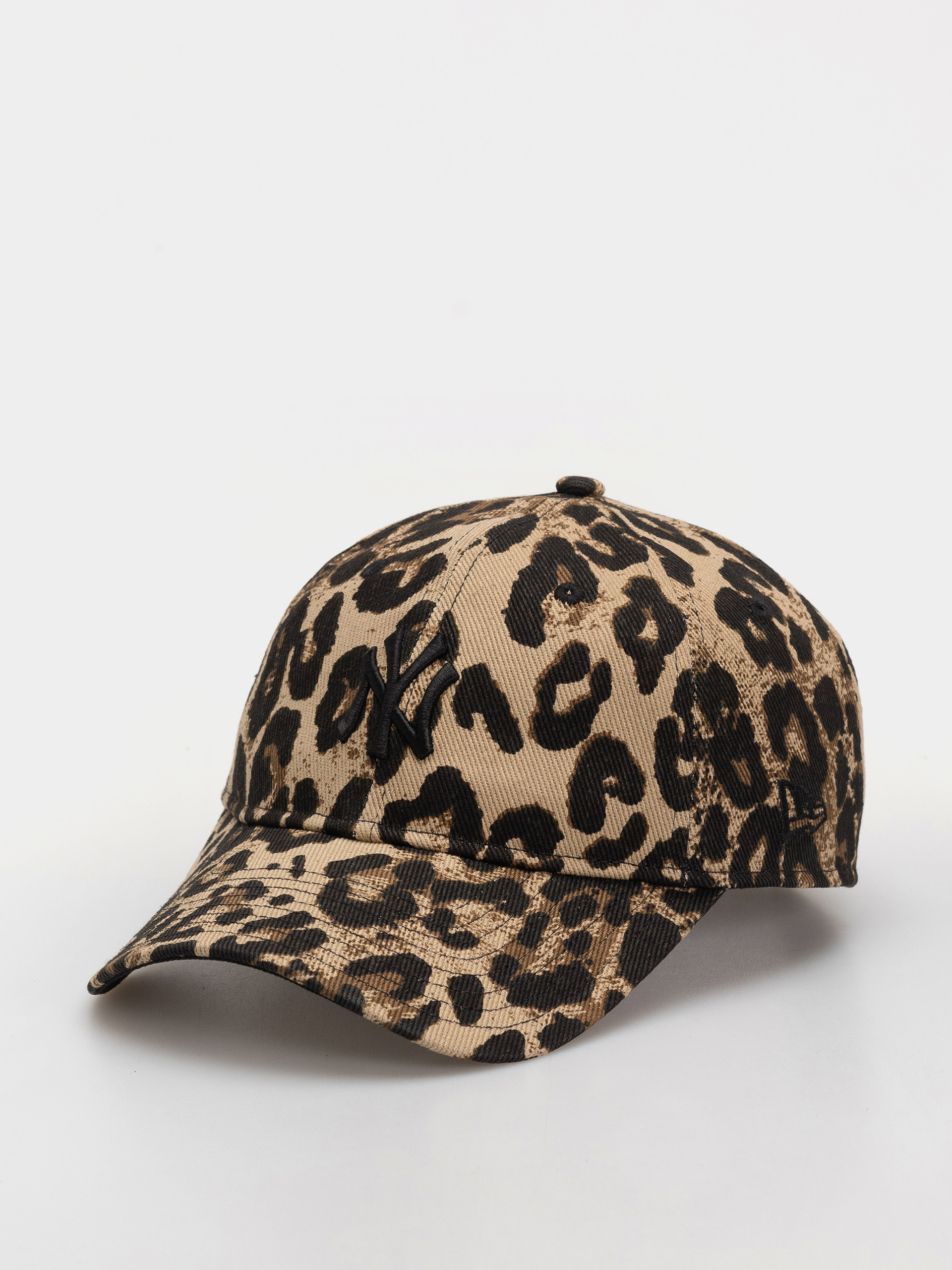 Кепка New Era Leopard 9Twenty New York Yankees Wmn (camo leo)