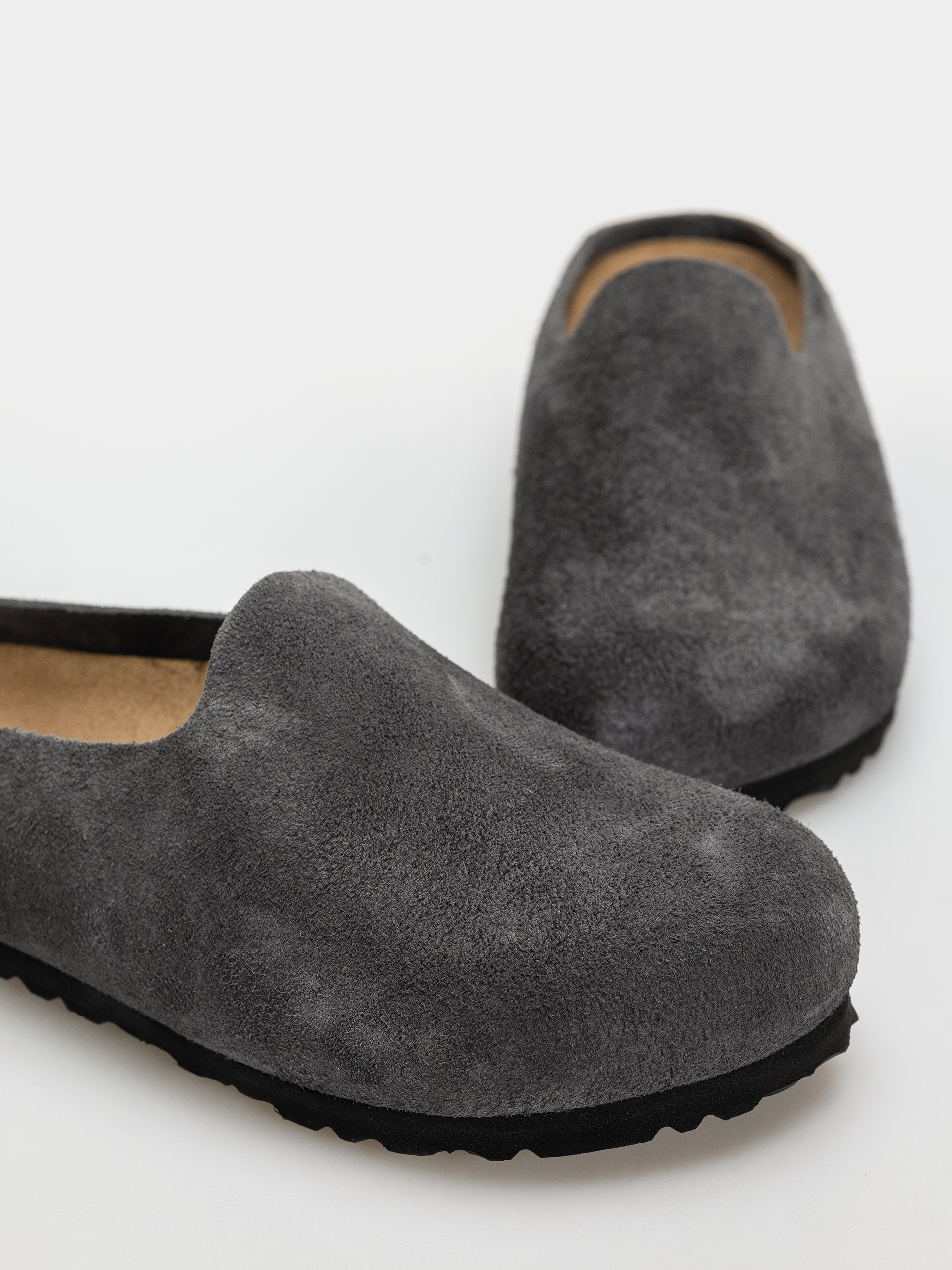 Шльопанці Birkenstock Amsterdam Wrapped Suede Leather Narrow (charcoal)