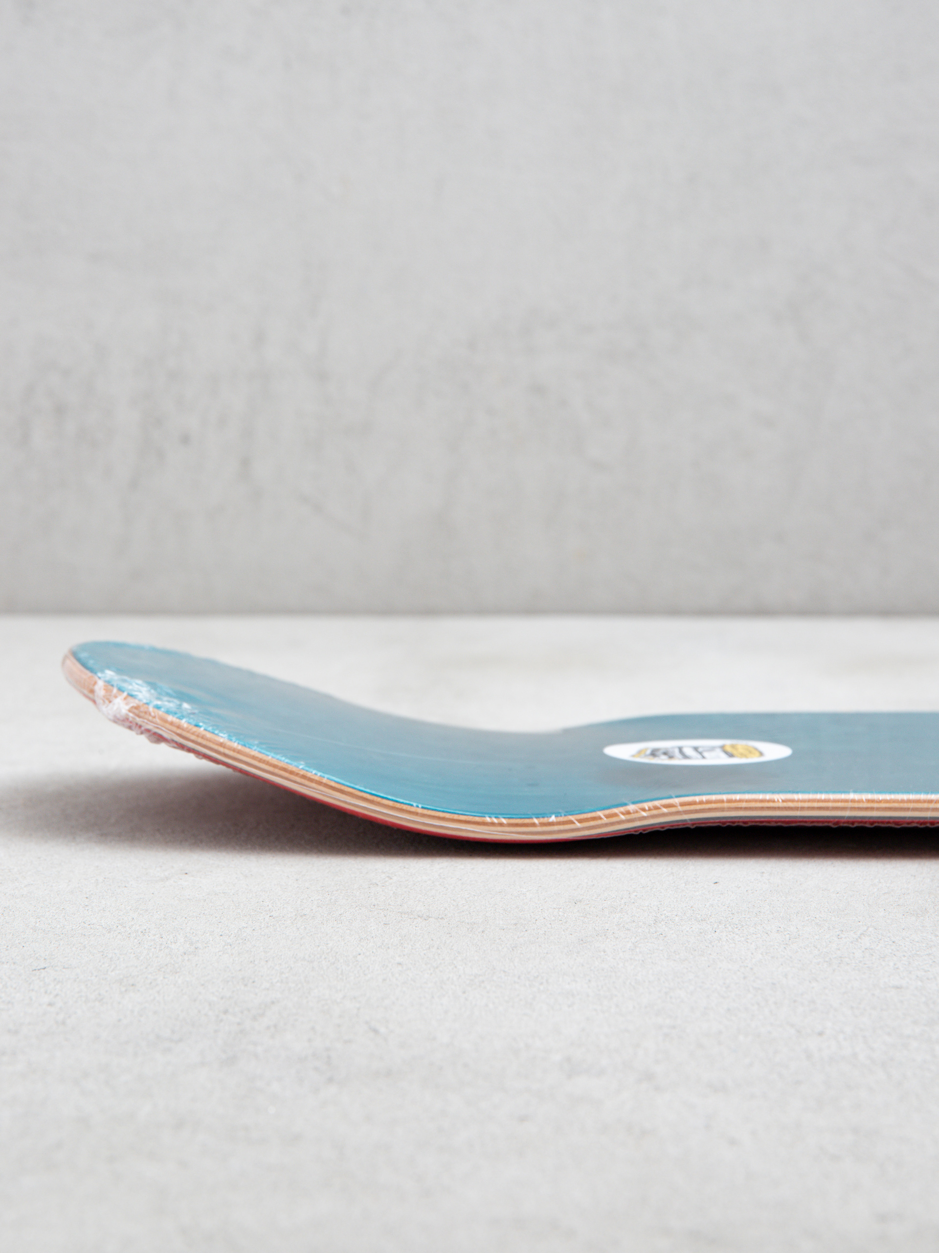 Декa Youth Skateboards Bummers Half Web (red)