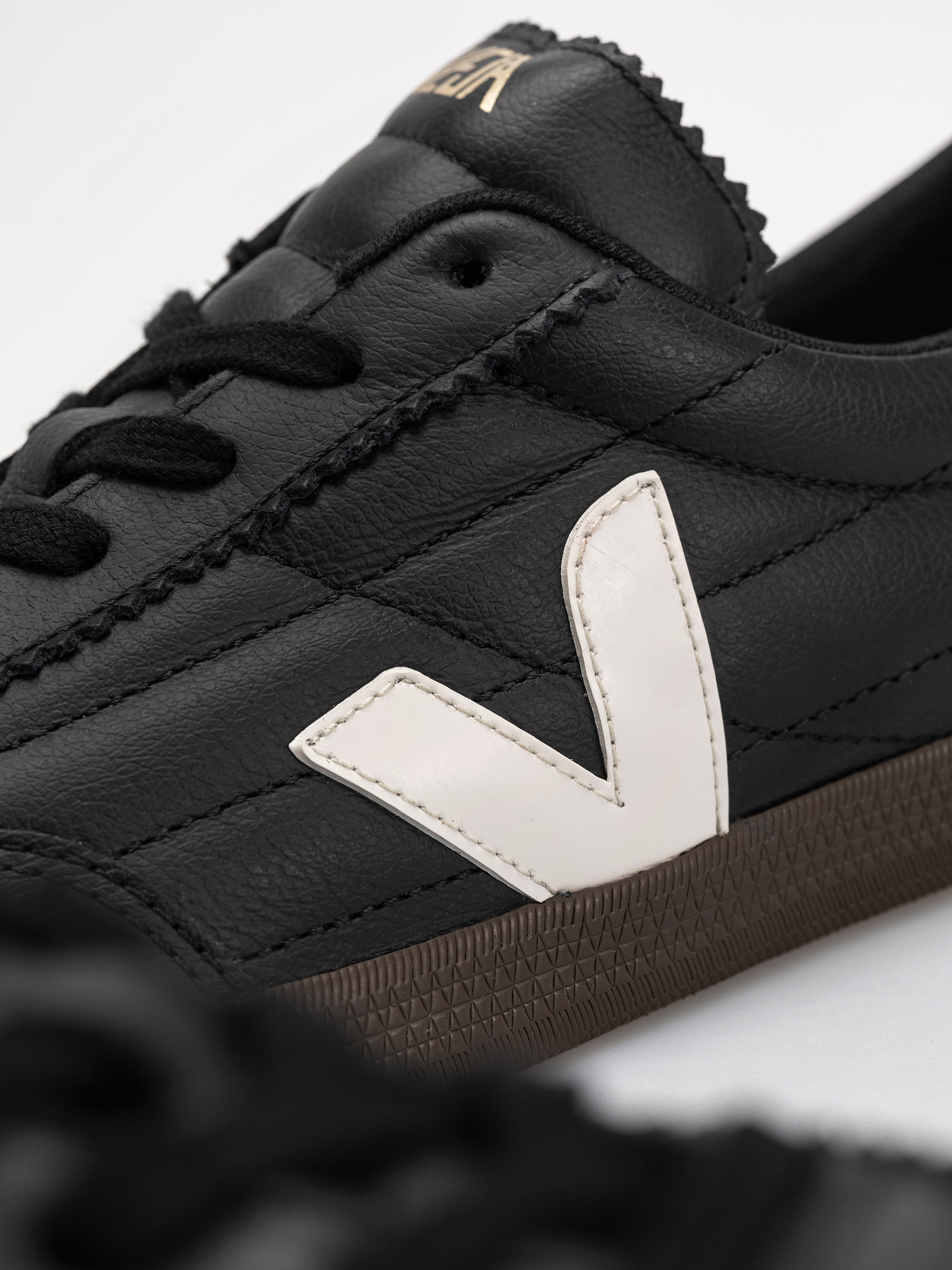 Взуття Veja Panenka Wmn (black white)