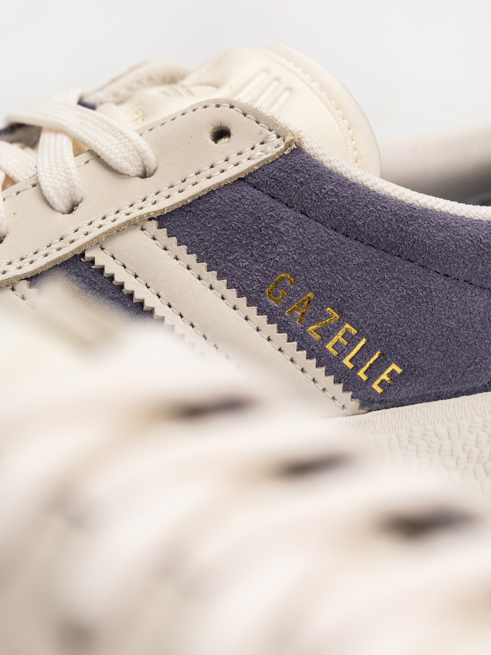 Взуття adidas Gazelle Adv (suppur/cwhite/goldmt)