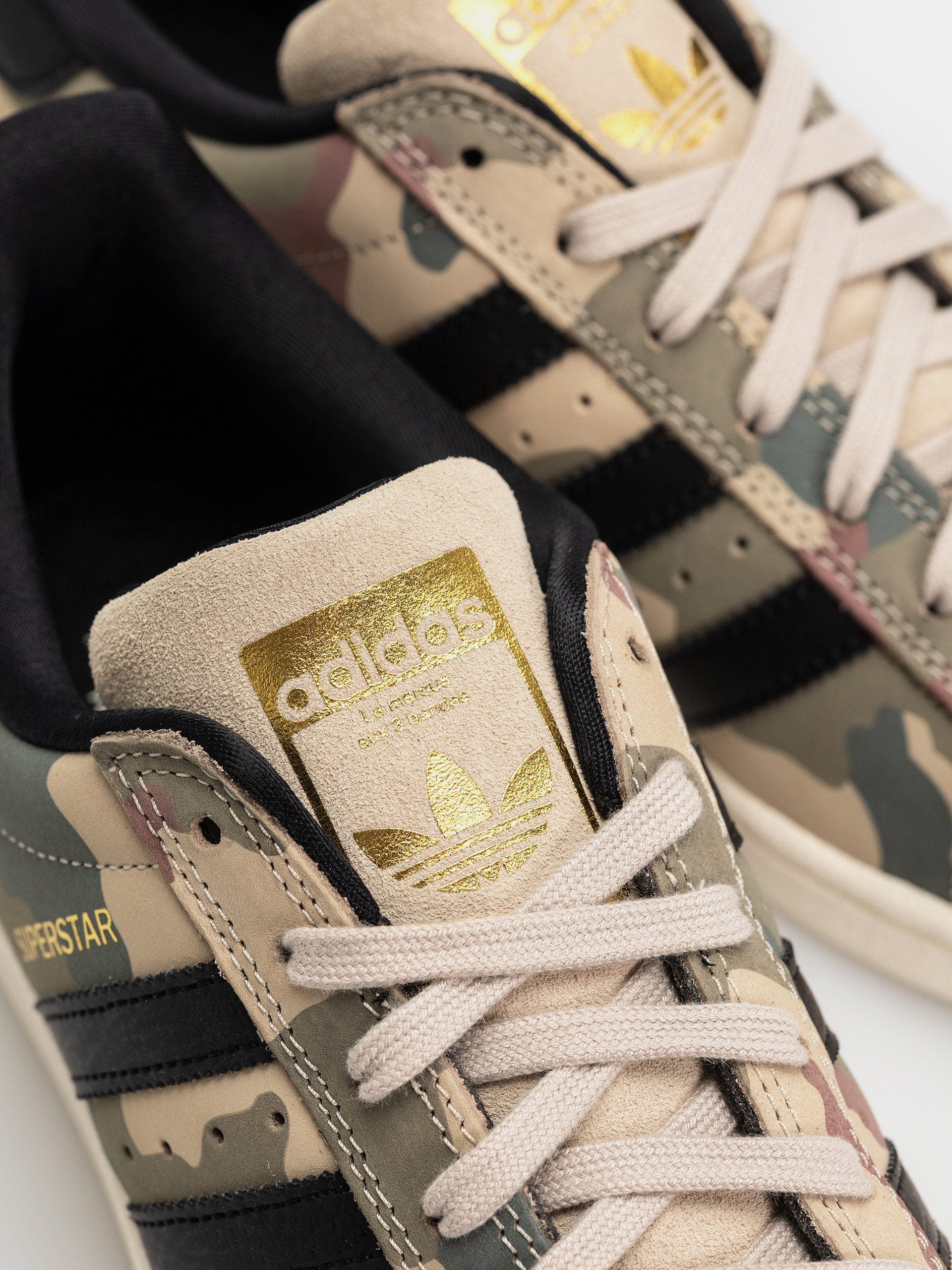 Взуття adidas Superstar Adv (khathr/cblack/cwhite)