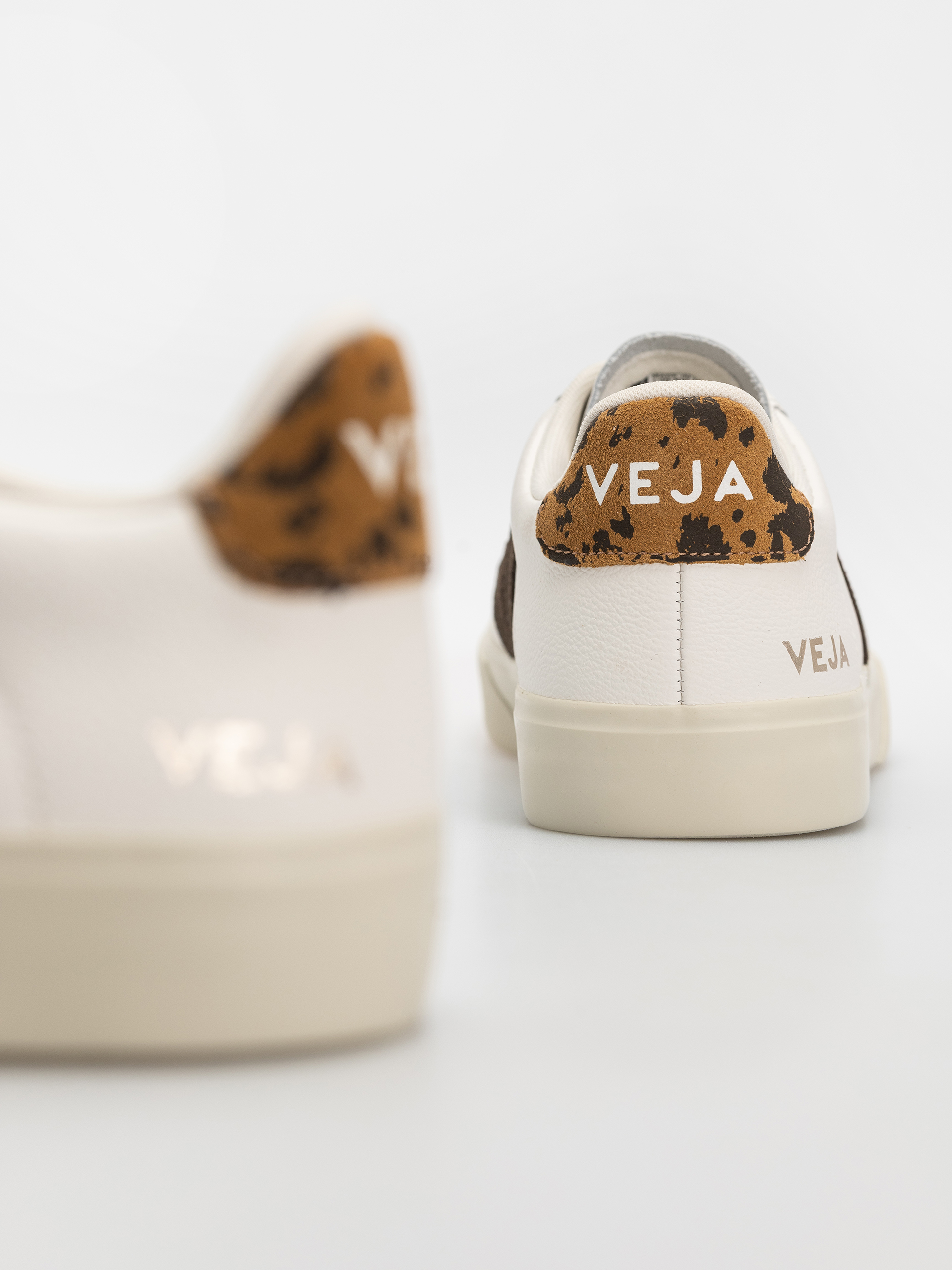 Взуття Veja Campo Wmn (white camel wild country)