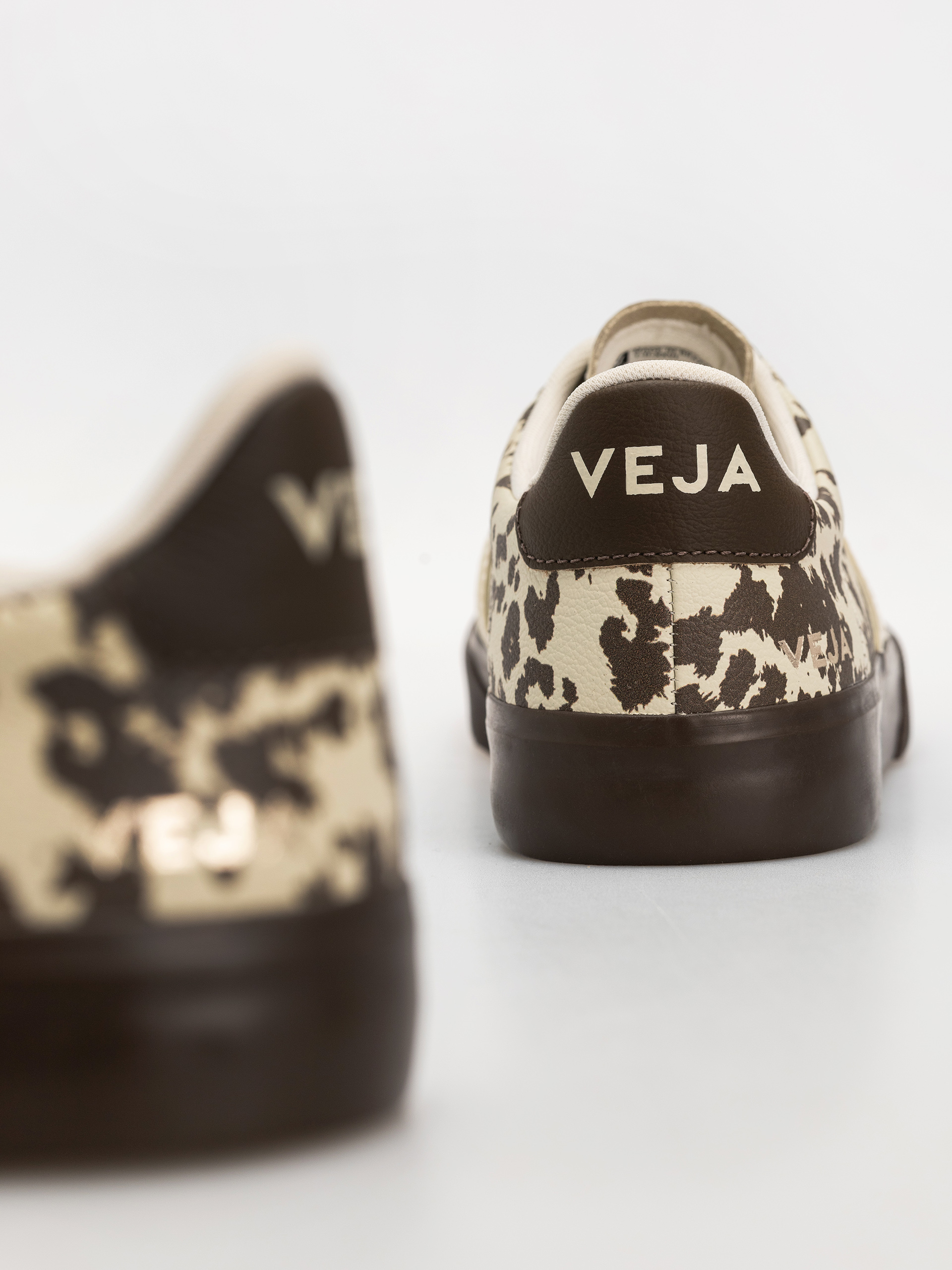 Взуття Veja Campo Wmn (pierre wild country)