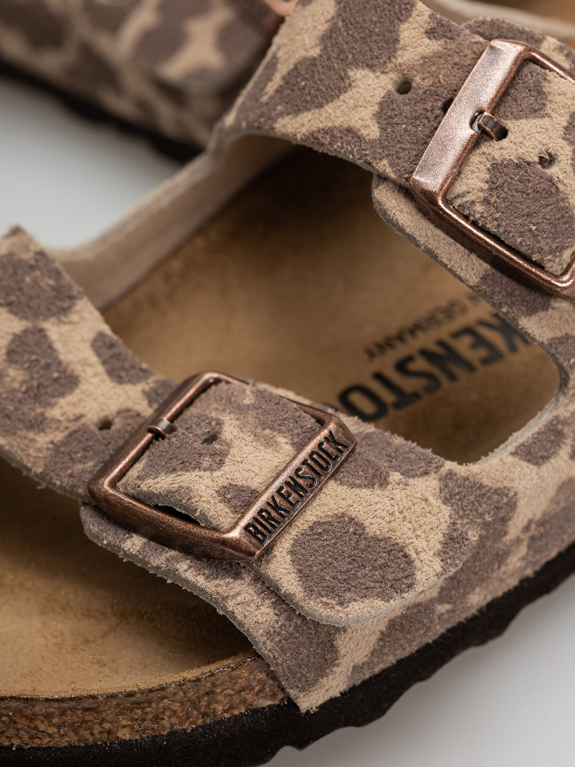 Шльопанці Birkenstock Arizona Suede Leather Narrow (leo sandcastle)