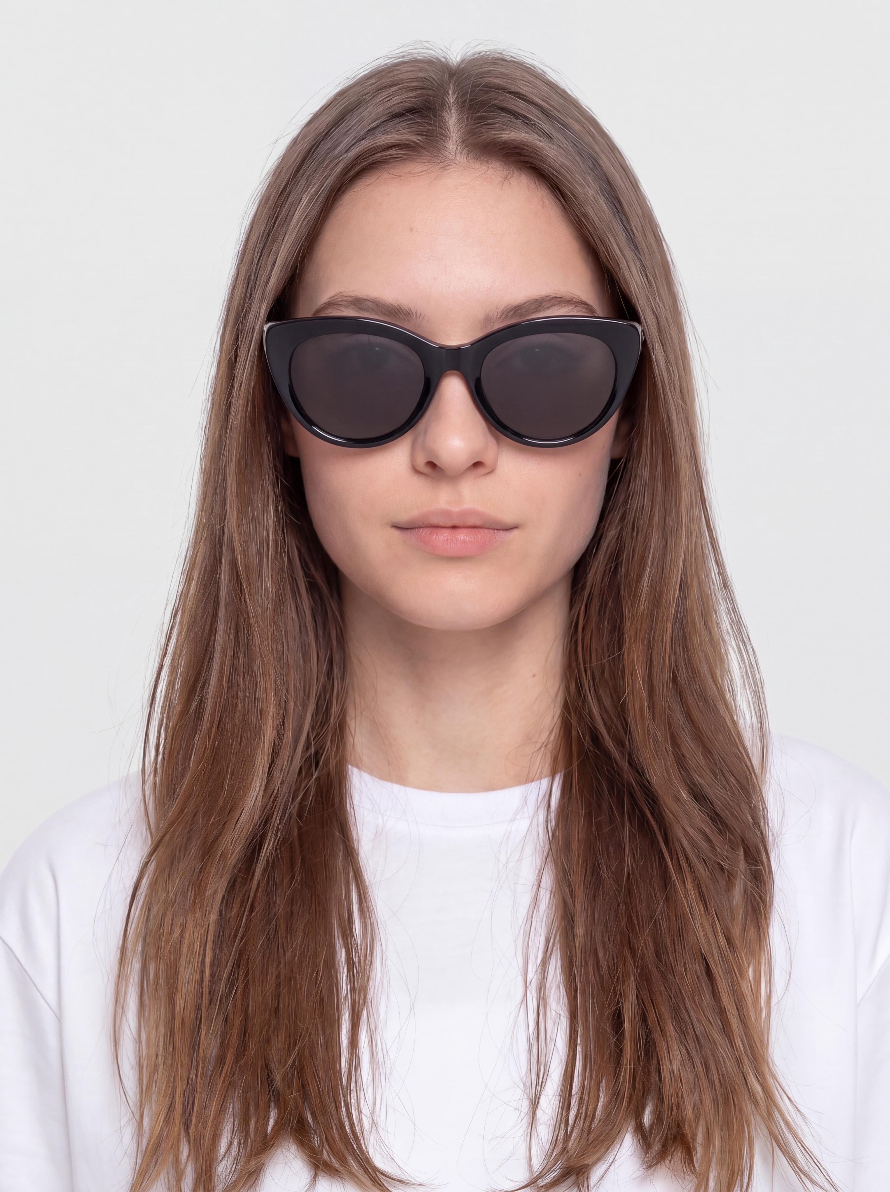Сонцезахисні окуляри Volcom Eyeeye Stone Wmn (gloss black/gray)