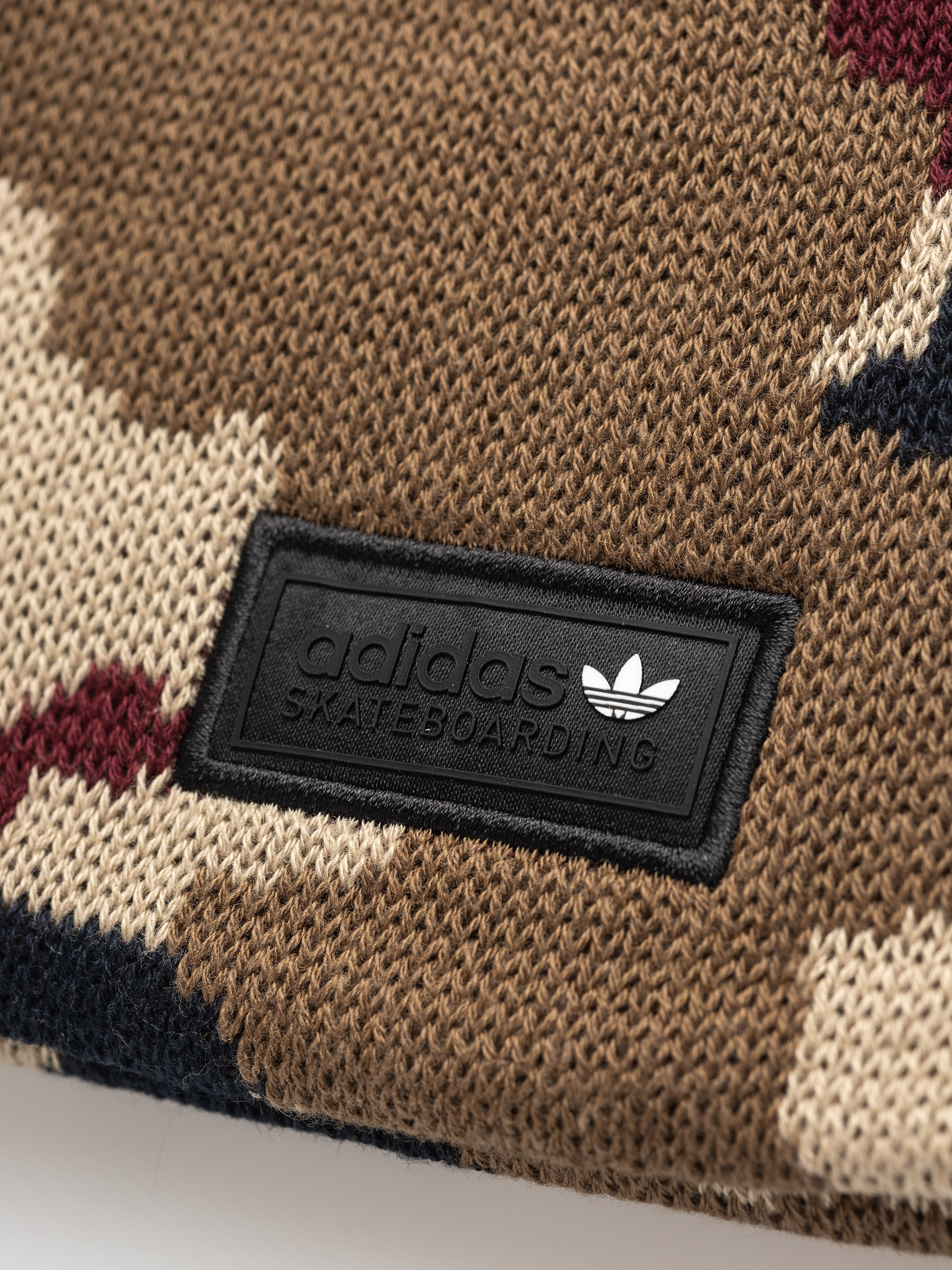Шапка adidas Fs+ Camo (khathr/khasix/aurink)