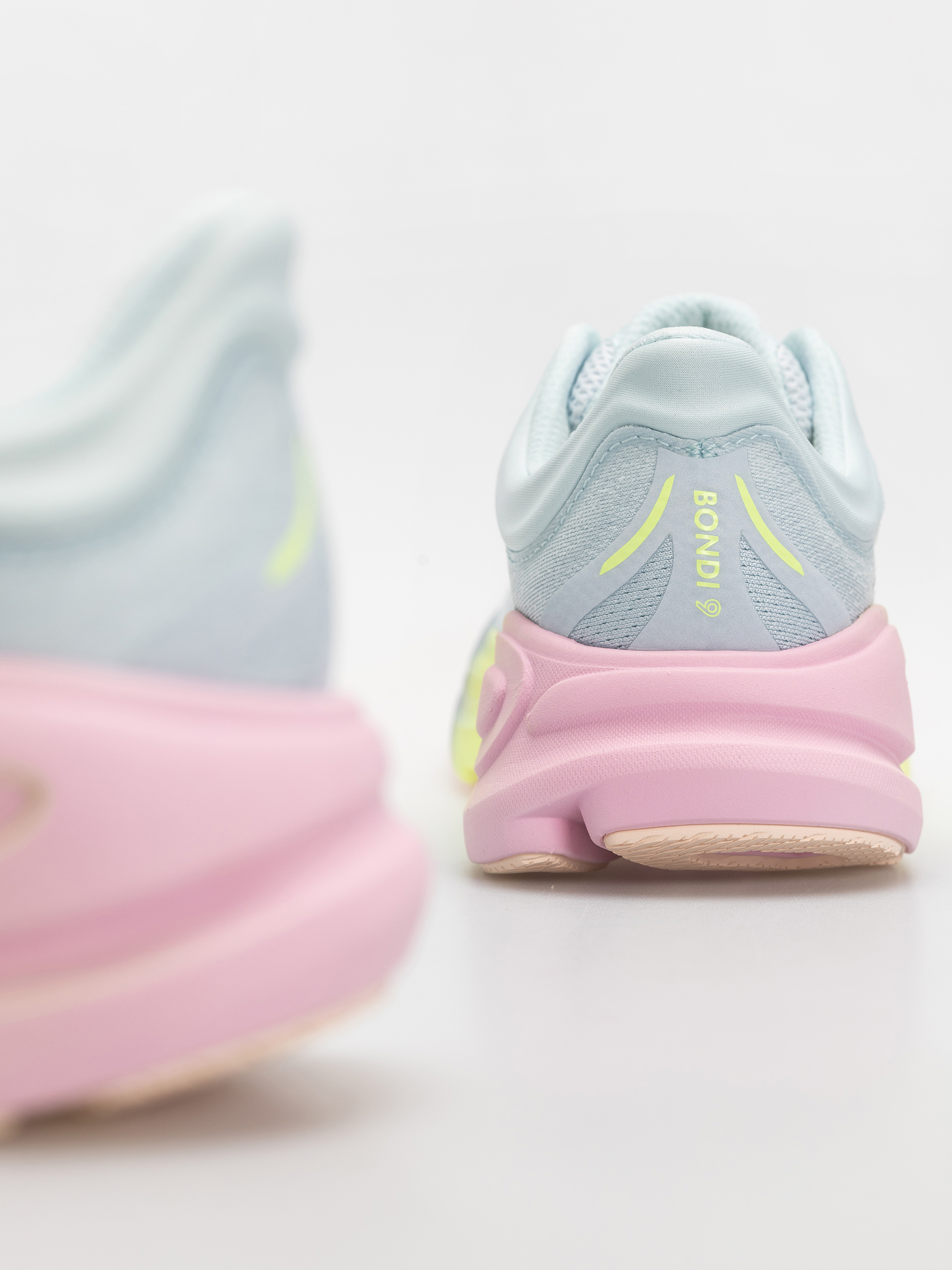 Взуття Hoka Bondi 9 Wmn (glimmering blue/overcast)