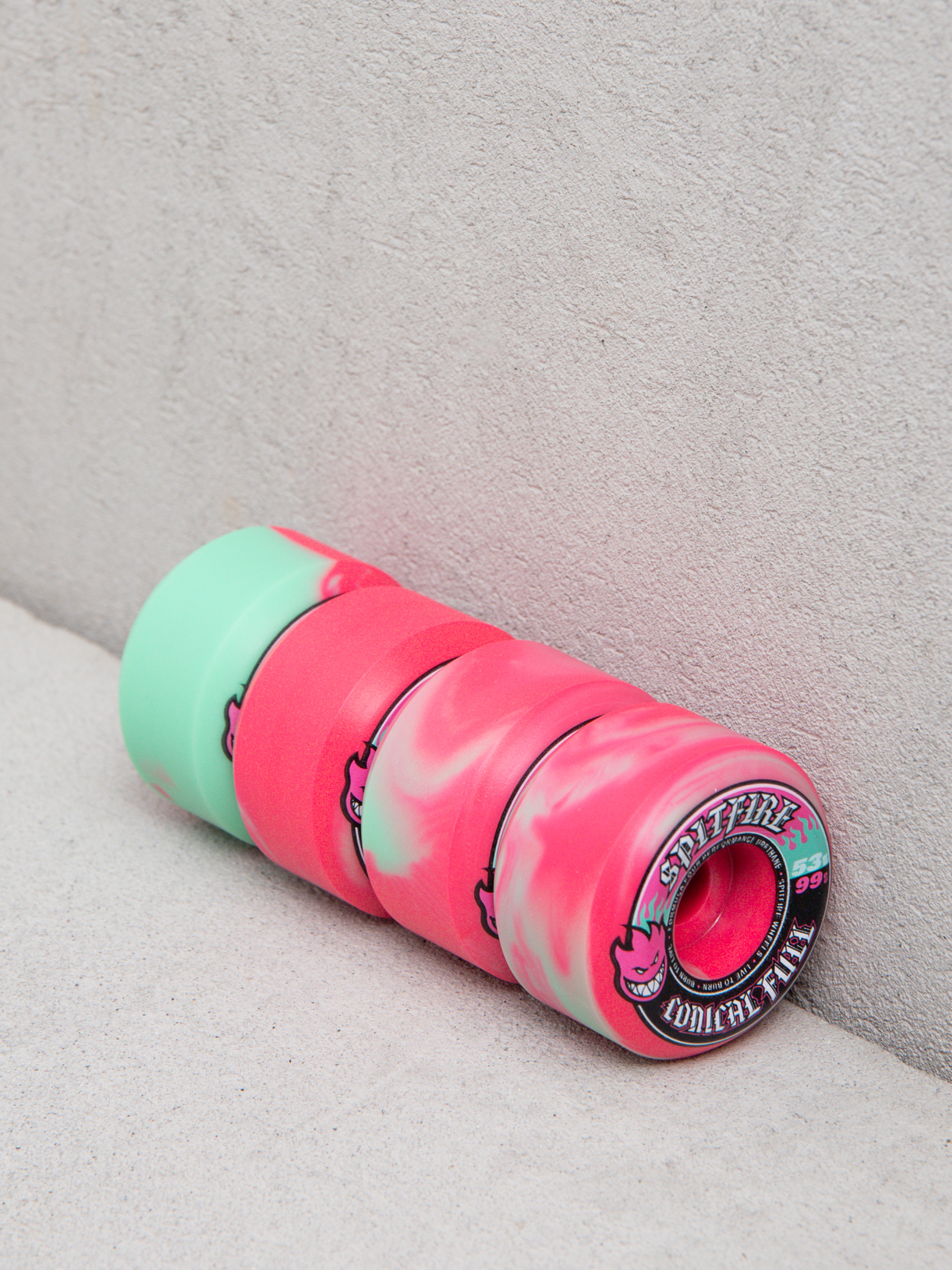 Колеса Spitfire F4 99D Team Color Pack F4 99 Conical Full (teal/pink swirl)