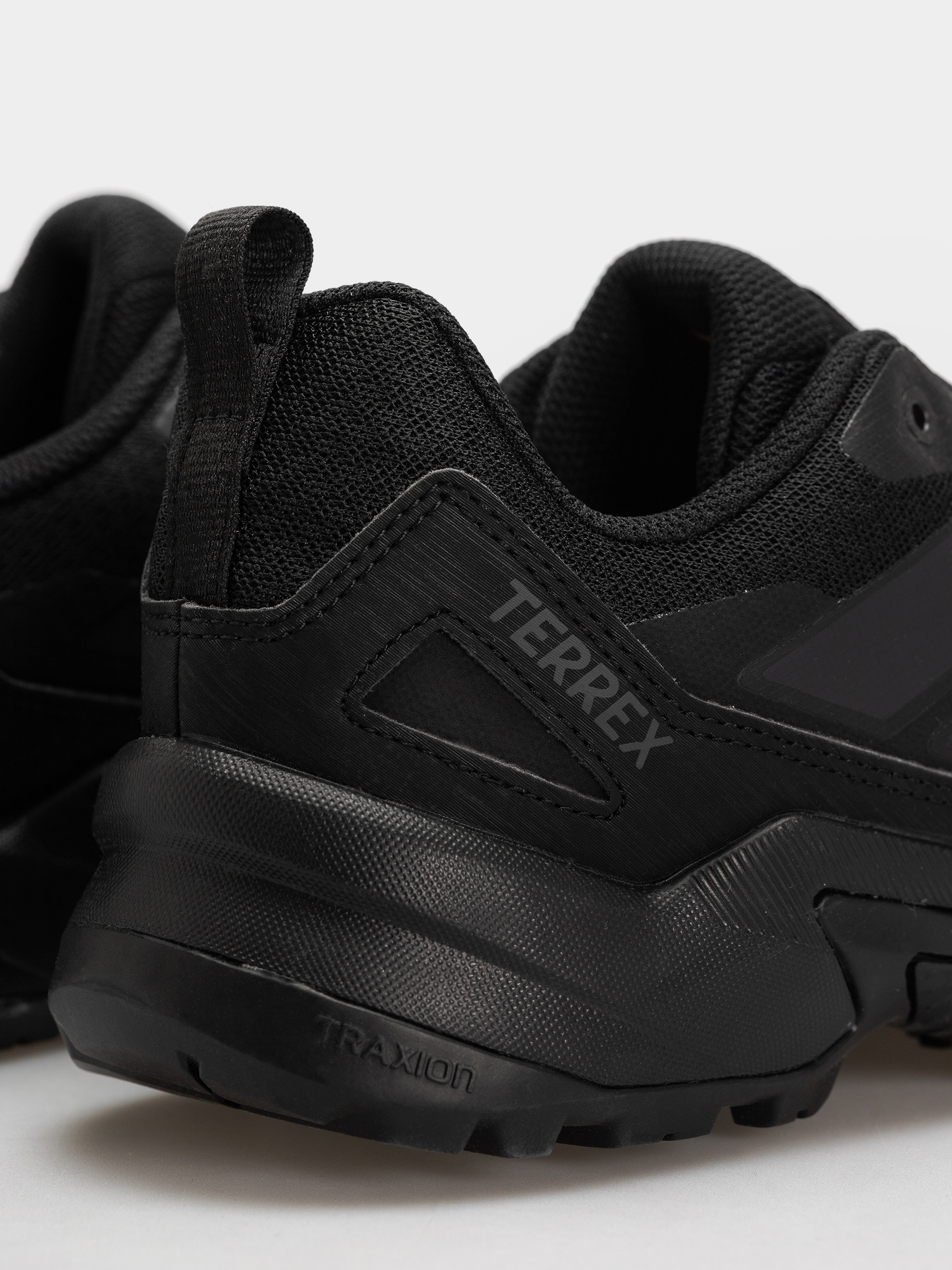 Взуття adidas Terrex Eastrail 3 (cblack/carbon/grefou)