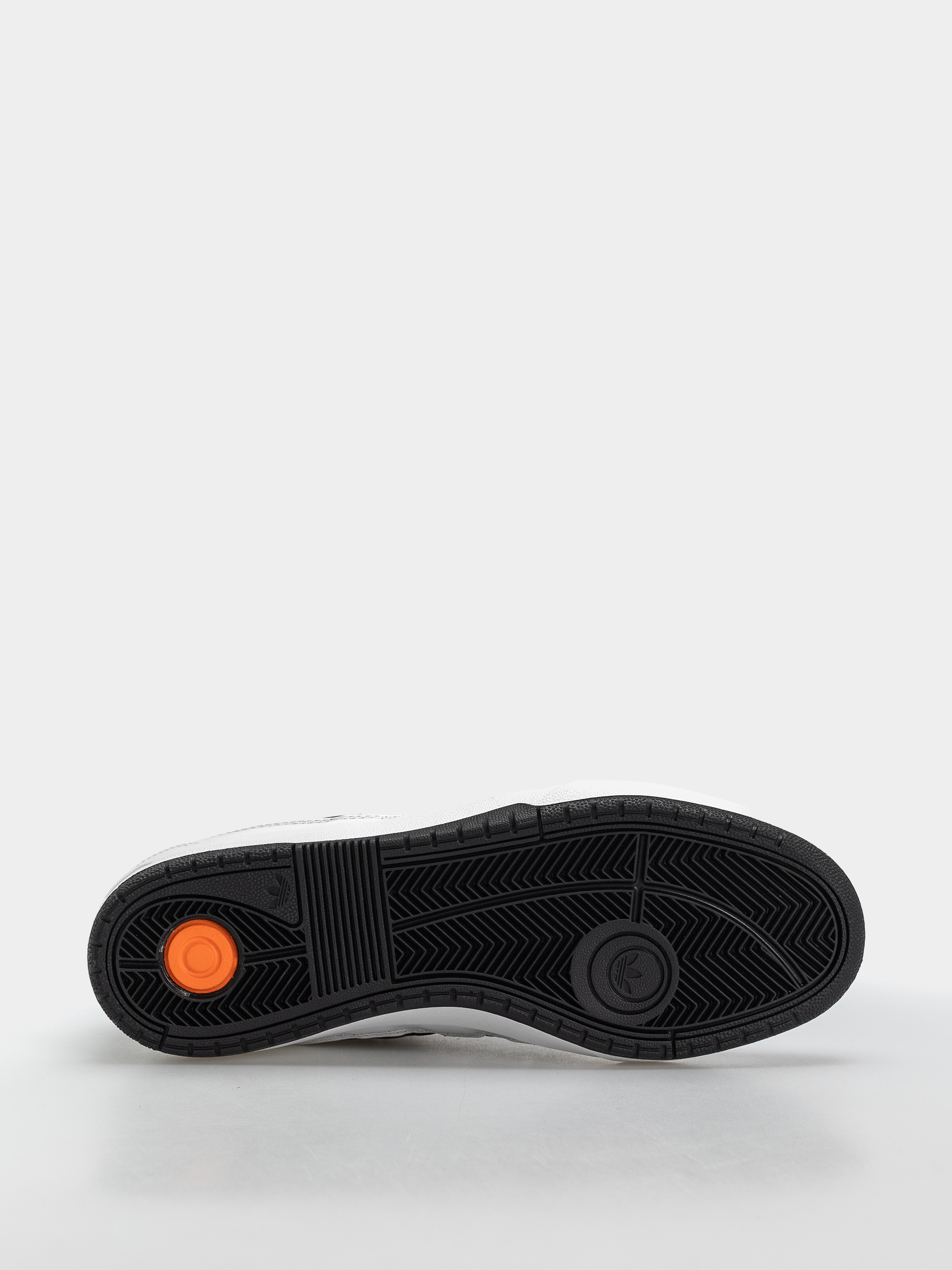 Взуття adidas Tyshawn II (cblack/carbon/ftwwht)