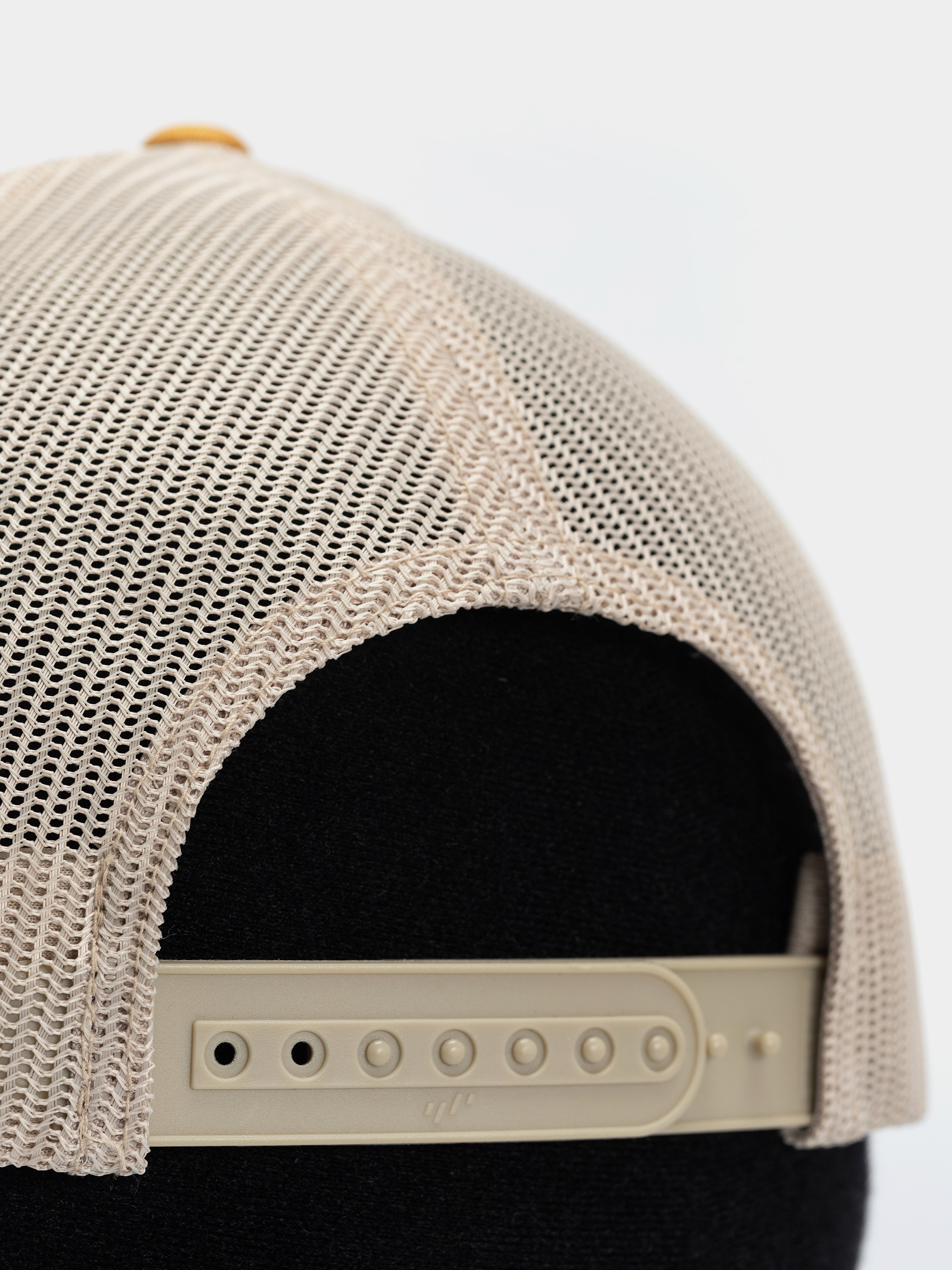 u041au0435u043fu043au0430 Columbia Mesh Snap Back (maple sugar/ancient fossil)