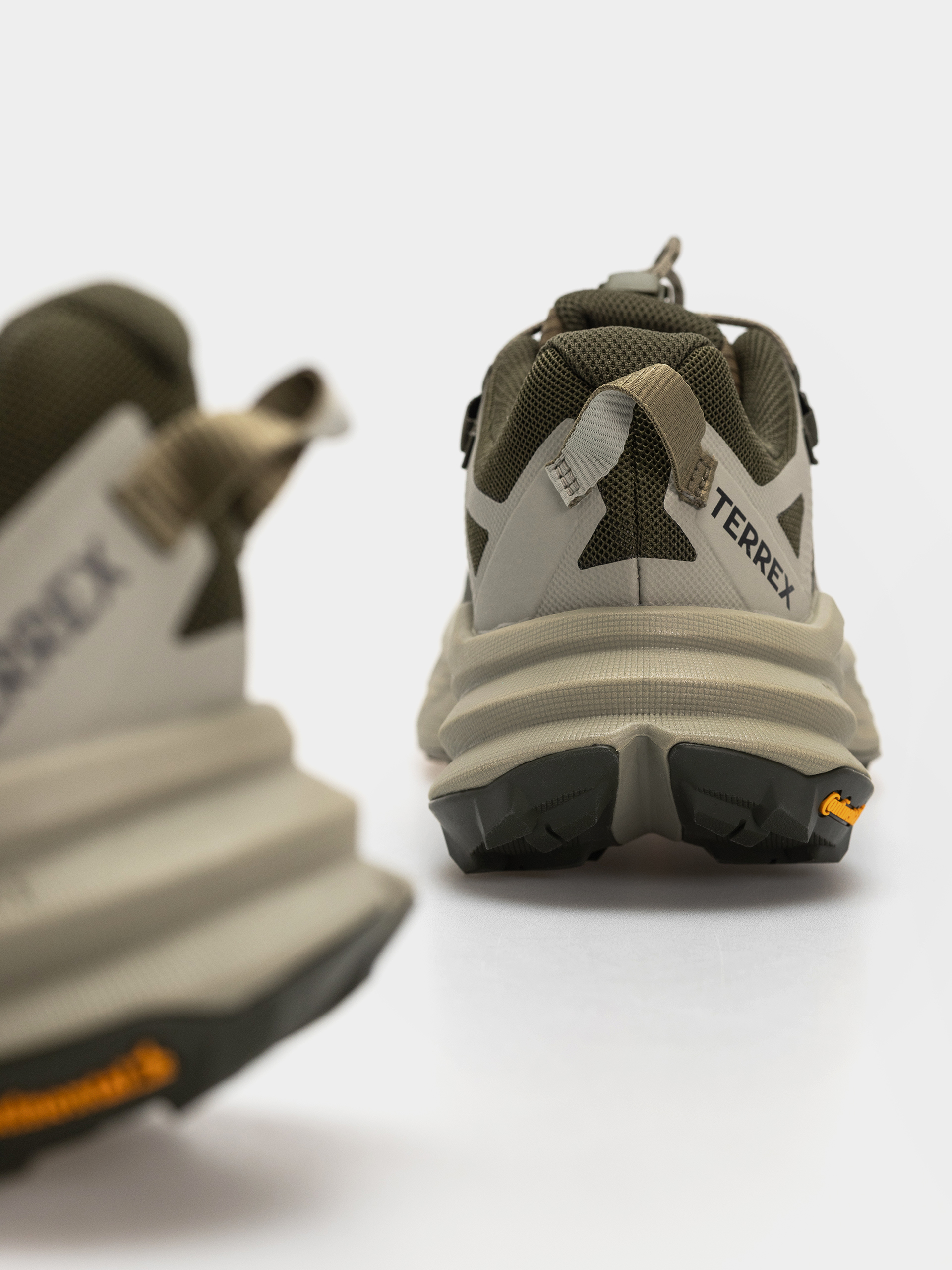 Взуття adidas Terrex Freehiker Sl (olistr/ngtcar/silpeb)