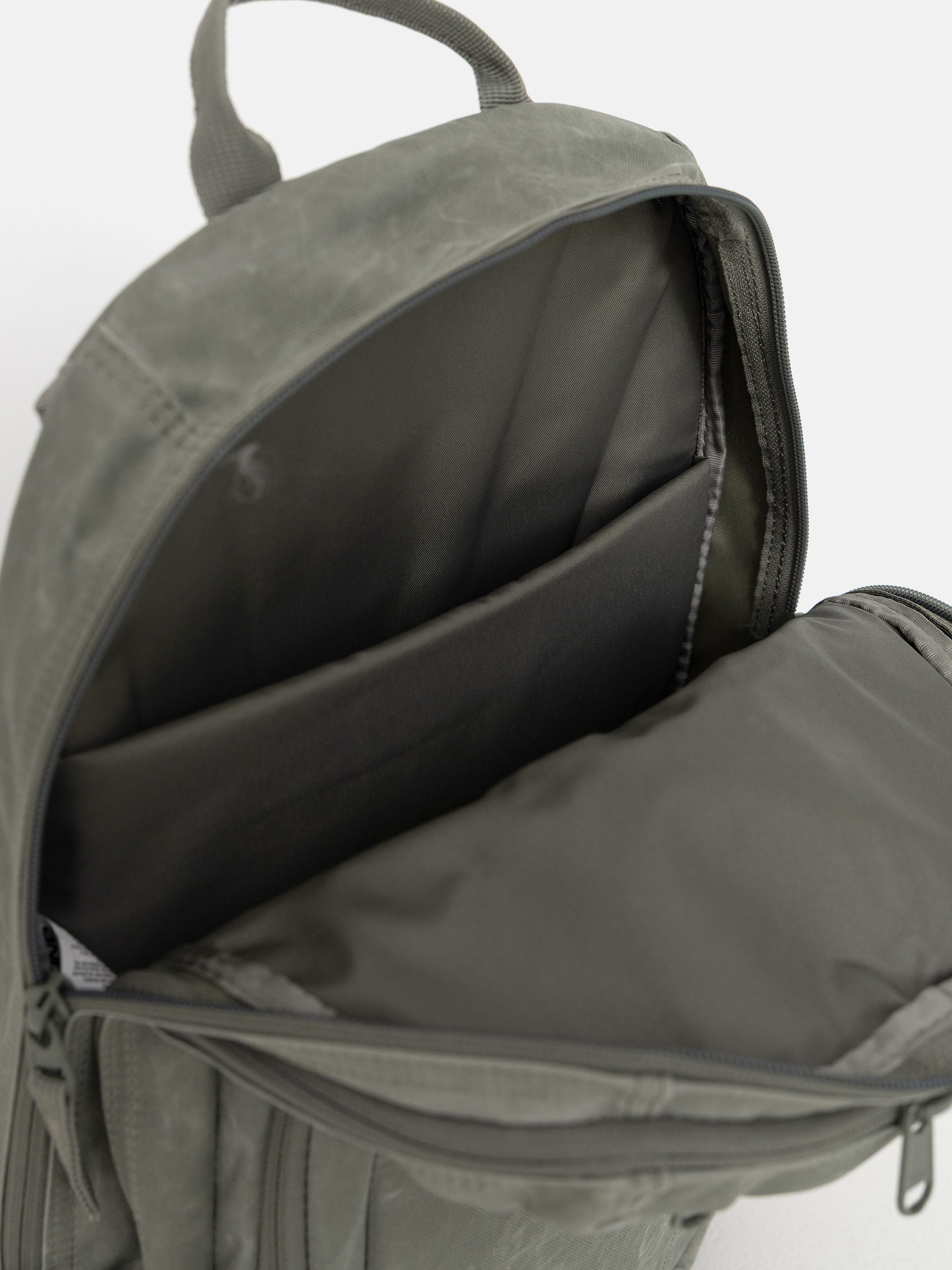 Рюкзак Dakine Campus M 25L (mulled basil)