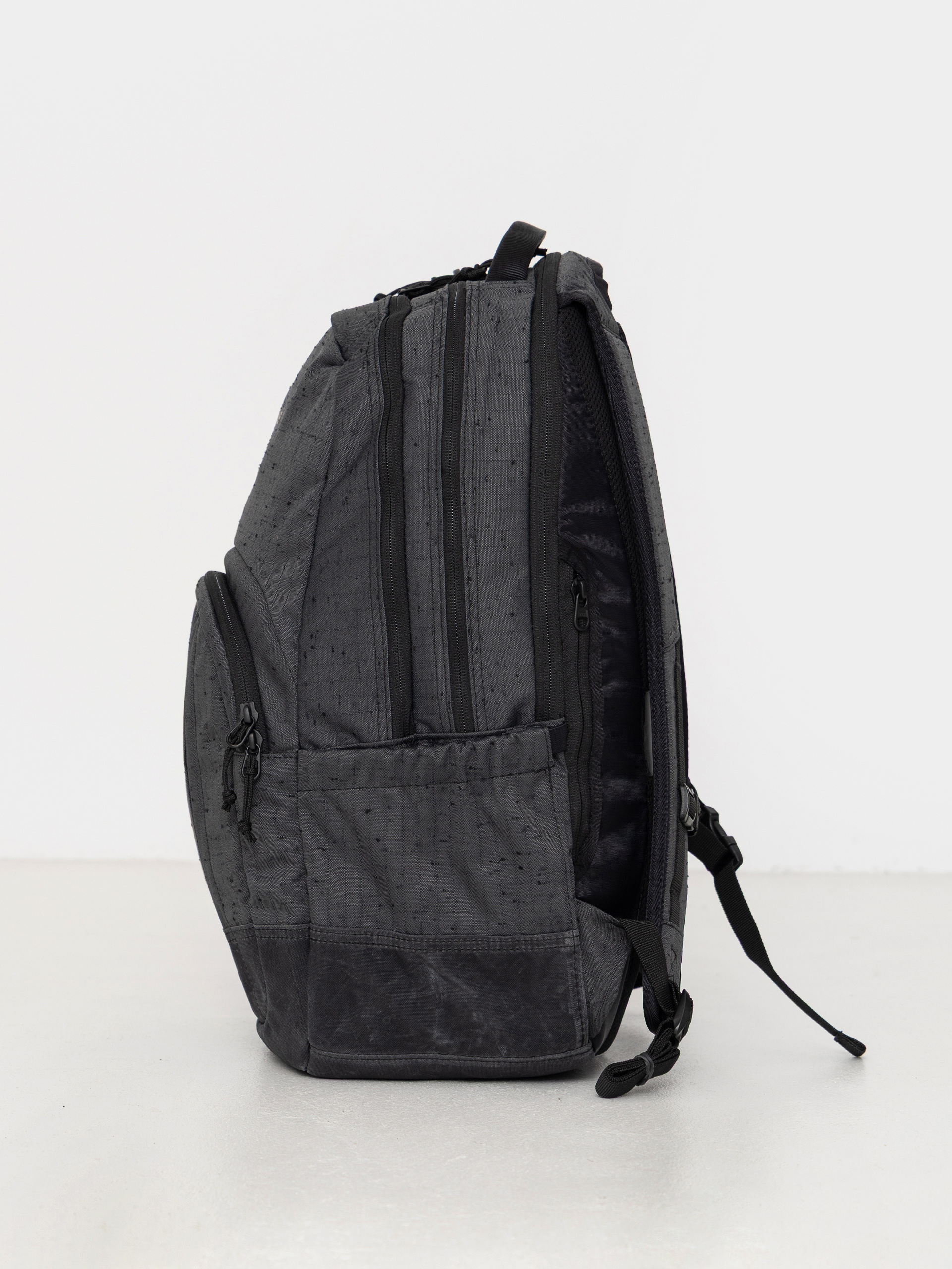 Рюкзак Dakine Campus 20 Year Anniversary 28L (black)