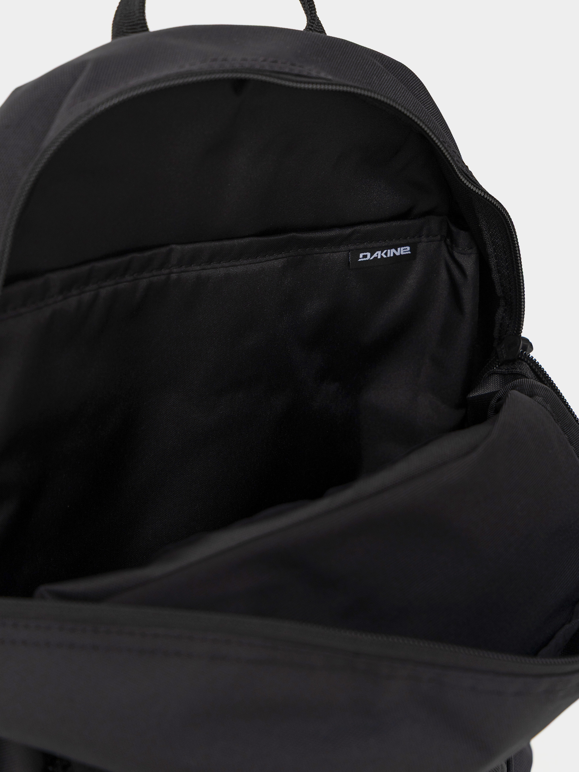 Рюкзак Dakine Grom 23L (black)