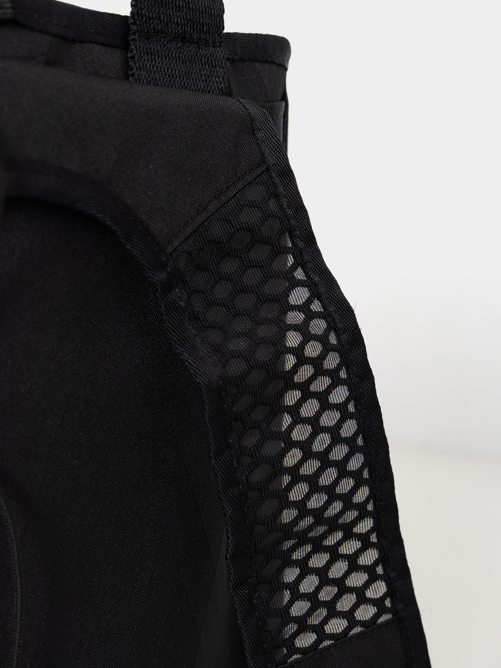 Рюкзак Dakine Renovation Lt 22L (black)