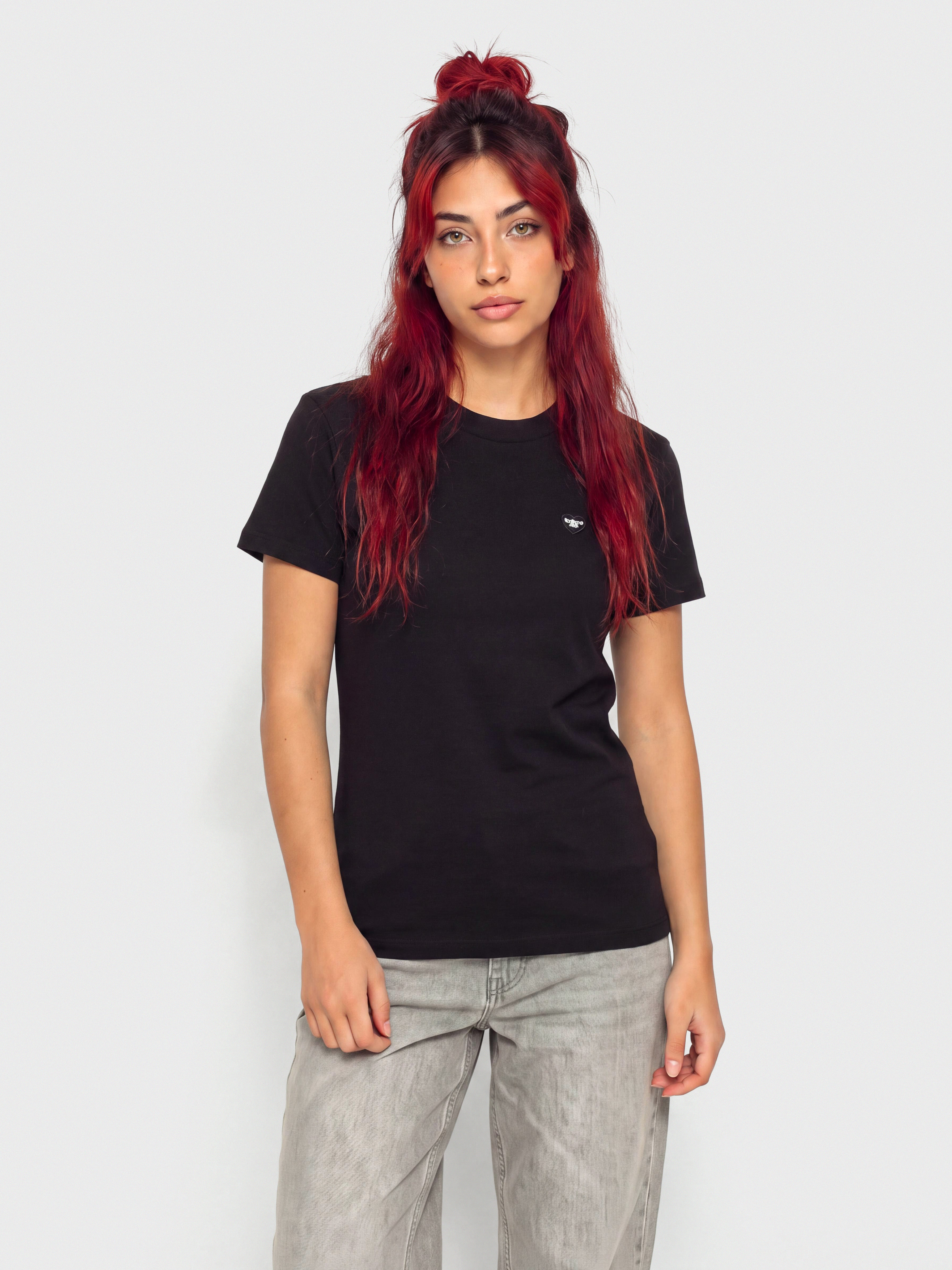 Футболка Carhartt WIP Small Heart Patch Wmn (black/black)